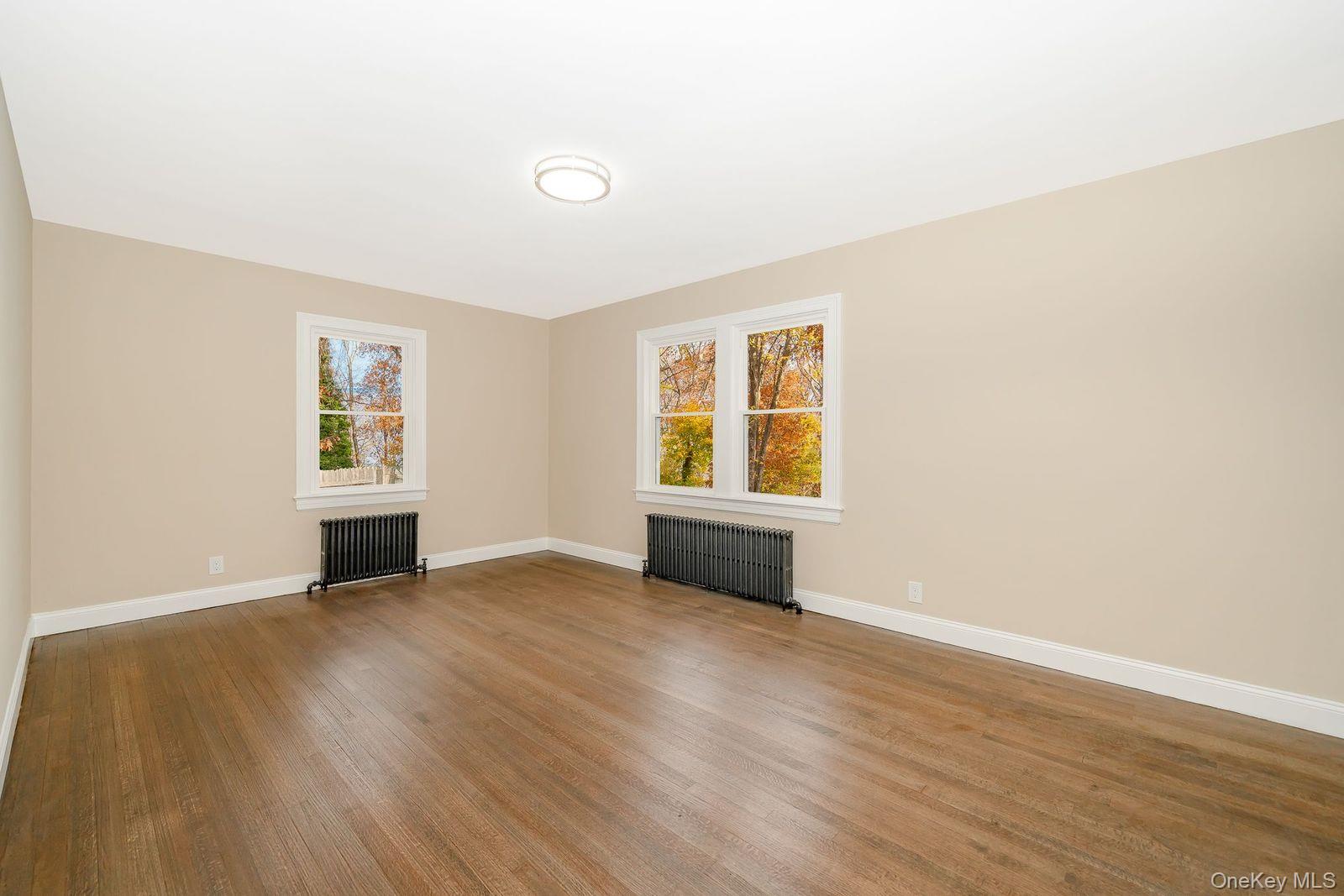 123 4th Avenue, Huntington, NY 11746