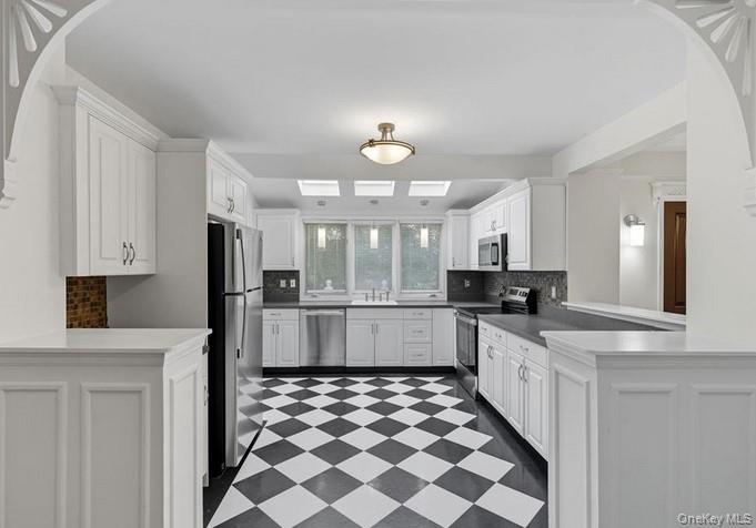 22 School Street, Oyster Bay, NY 11771