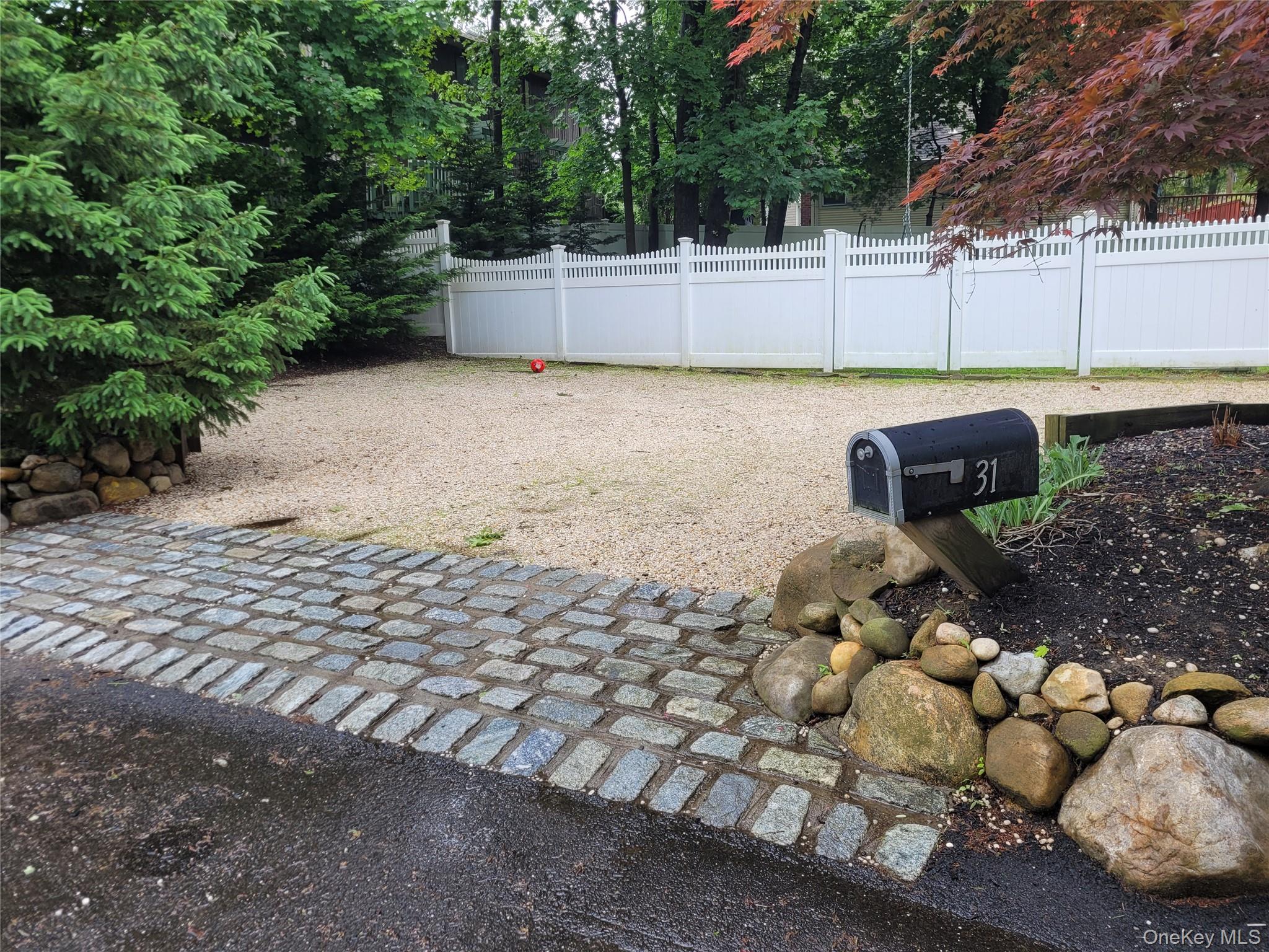 31 Apricot Road, Rocky Point, NY 11778