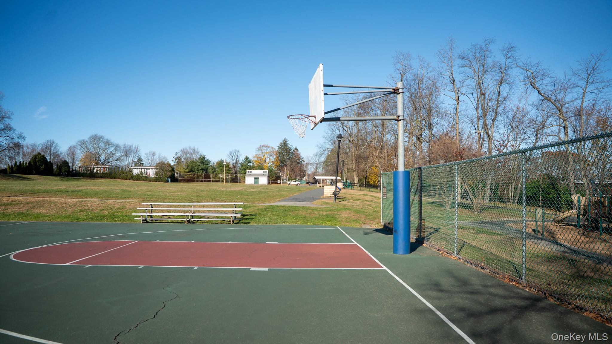 614 Woodland Hills Road, White Plains, NY 10603