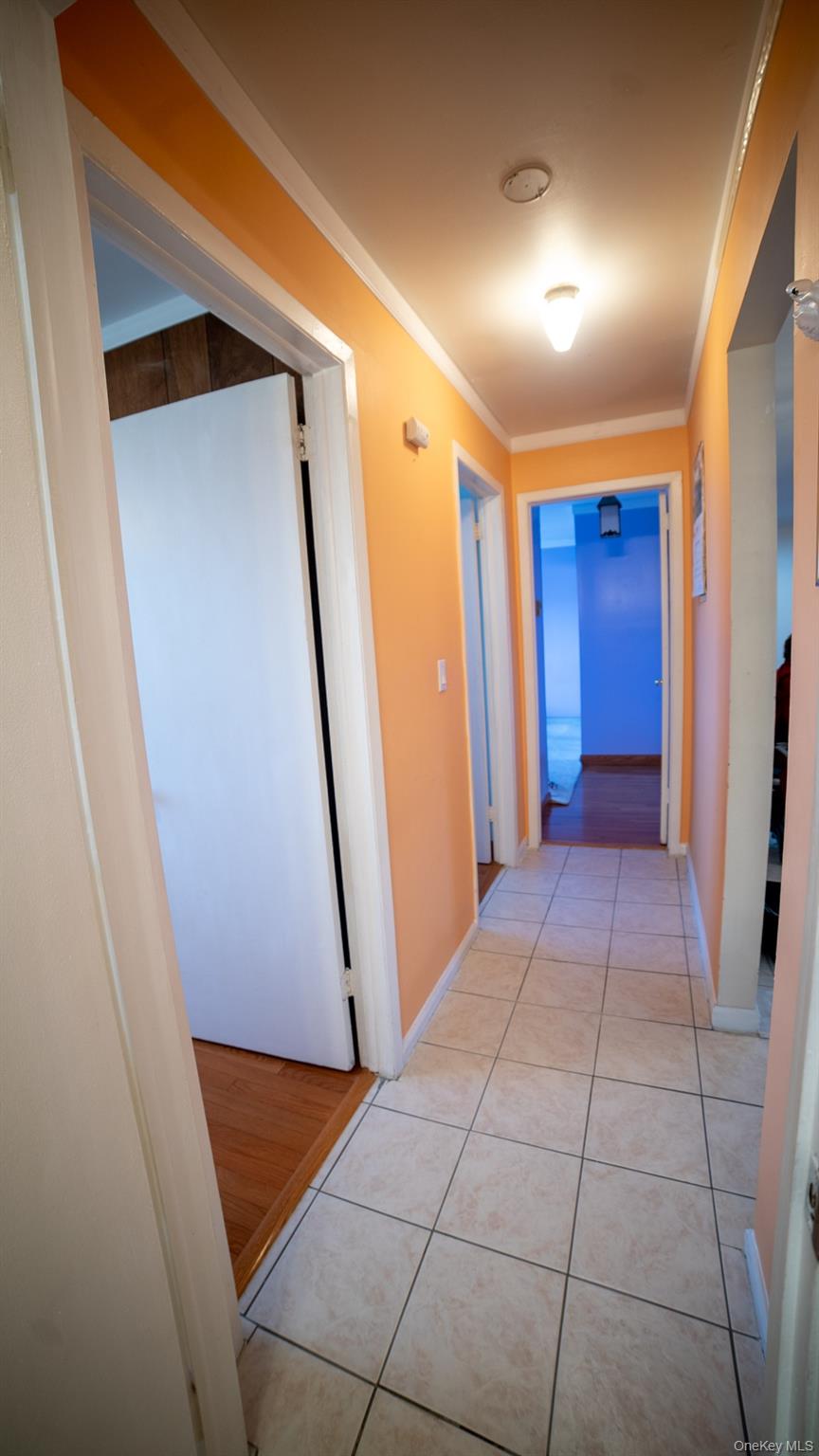 614 Woodland Hills Road, White Plains, NY 10603