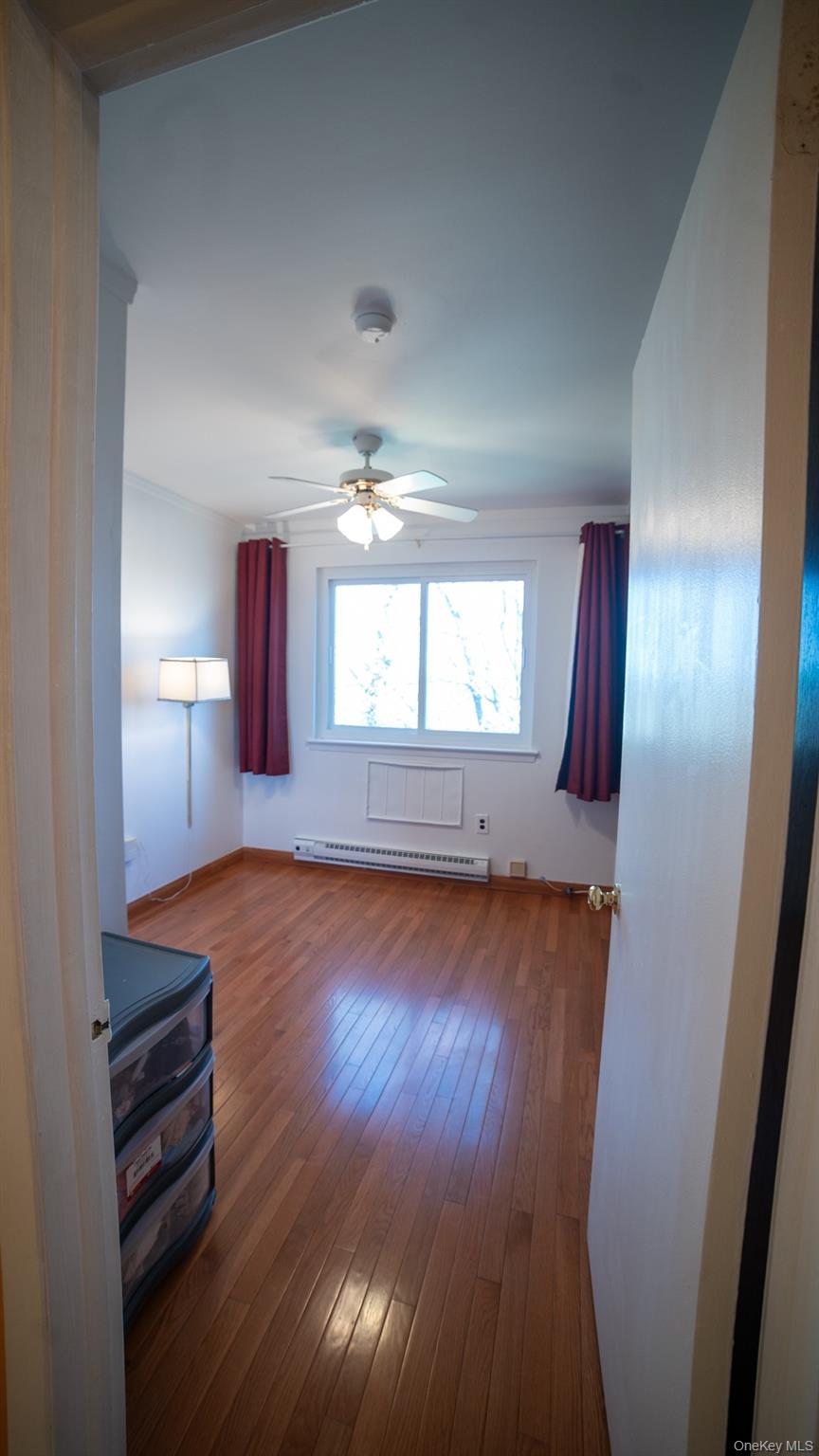 614 Woodland Hills Road, White Plains, NY 10603