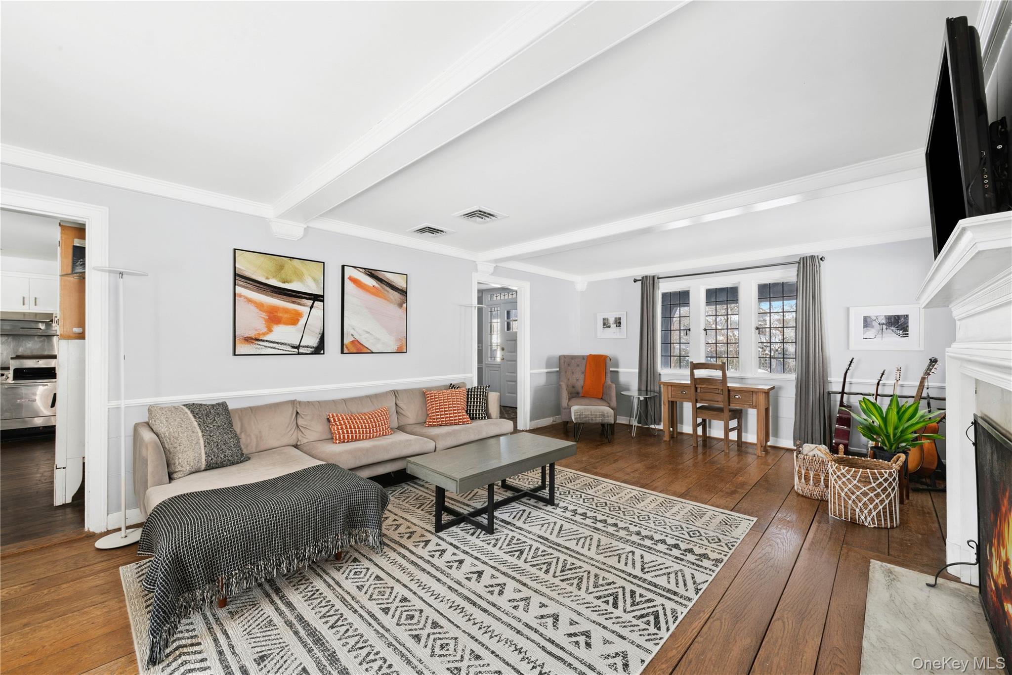 46 E Hyatt Avenue, Mount Kisco, NY 10549