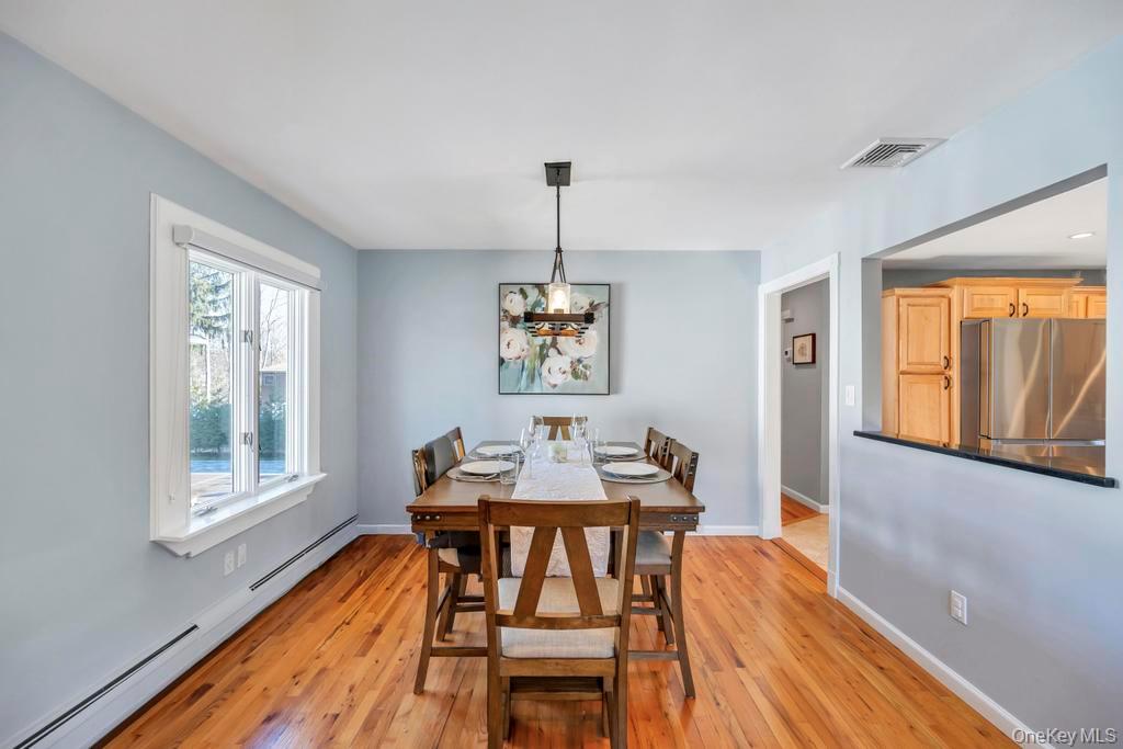 44 Derby Avenue, Greenlawn, NY 11740