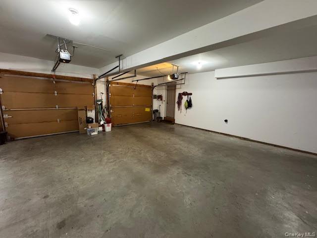 138 Round Hill Road, Walden, NY 12586