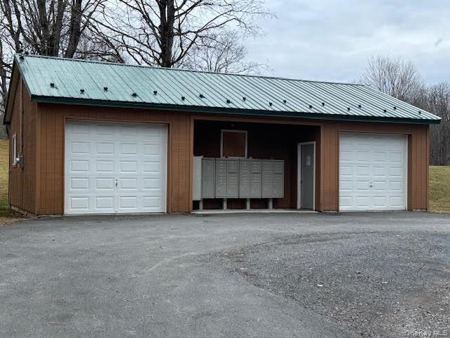 138 Round Hill Road, Walden, NY 12586