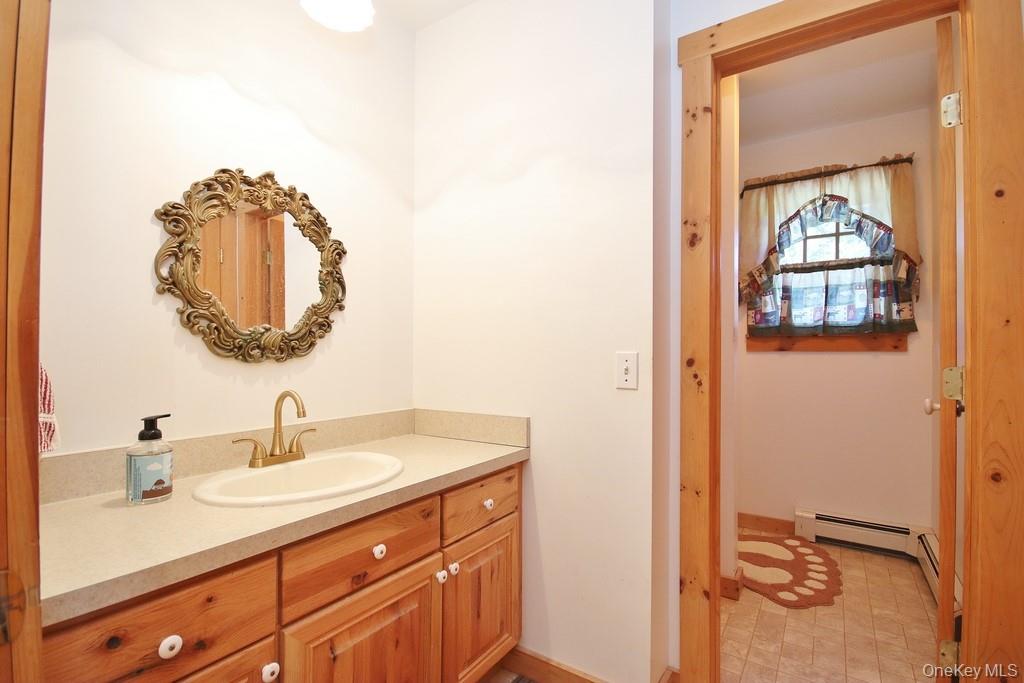 138 Round Hill Road, Walden, NY 12586