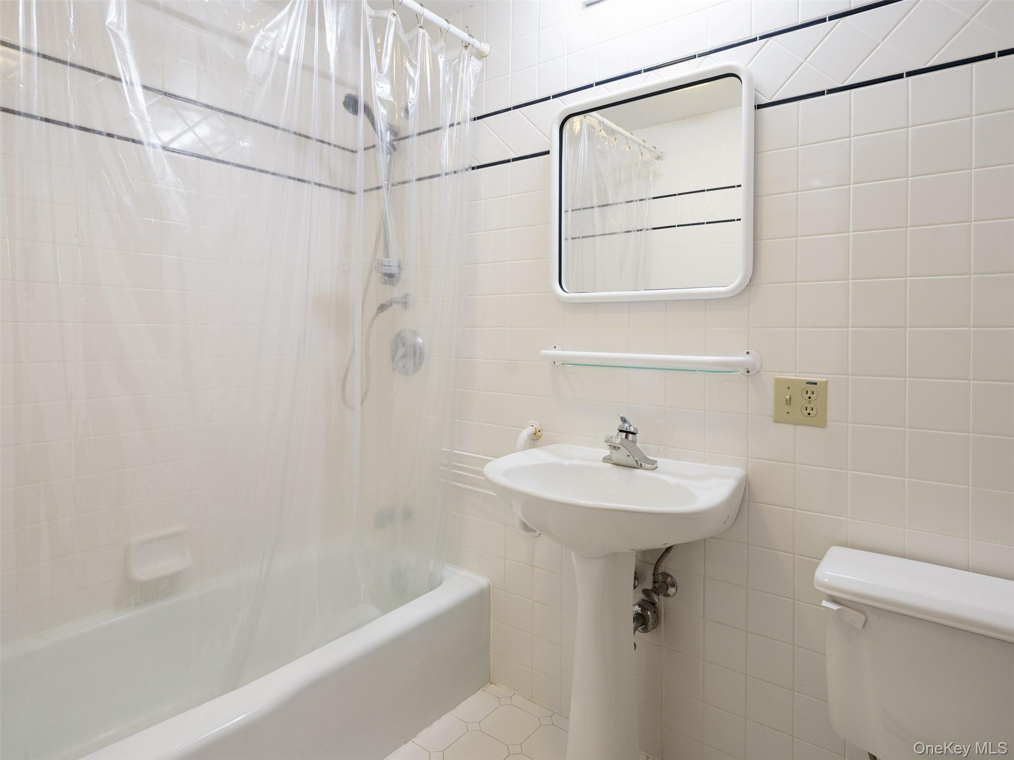 56 Great Spruce Drive, Hillsdale, NY 12529