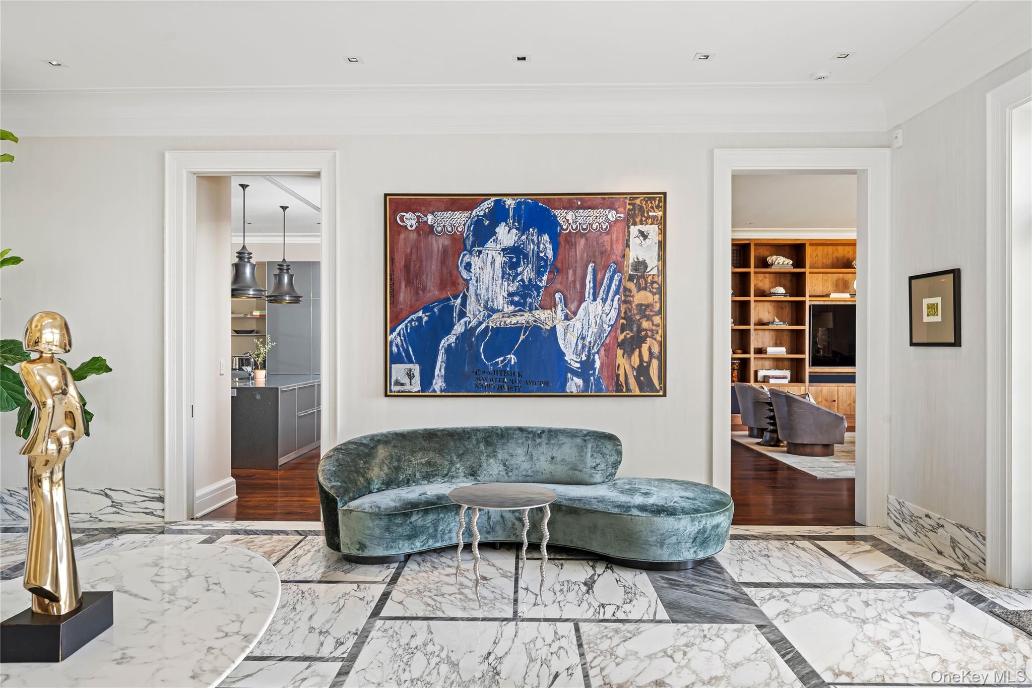 106 Premium Point, New Rochelle, NY 10801