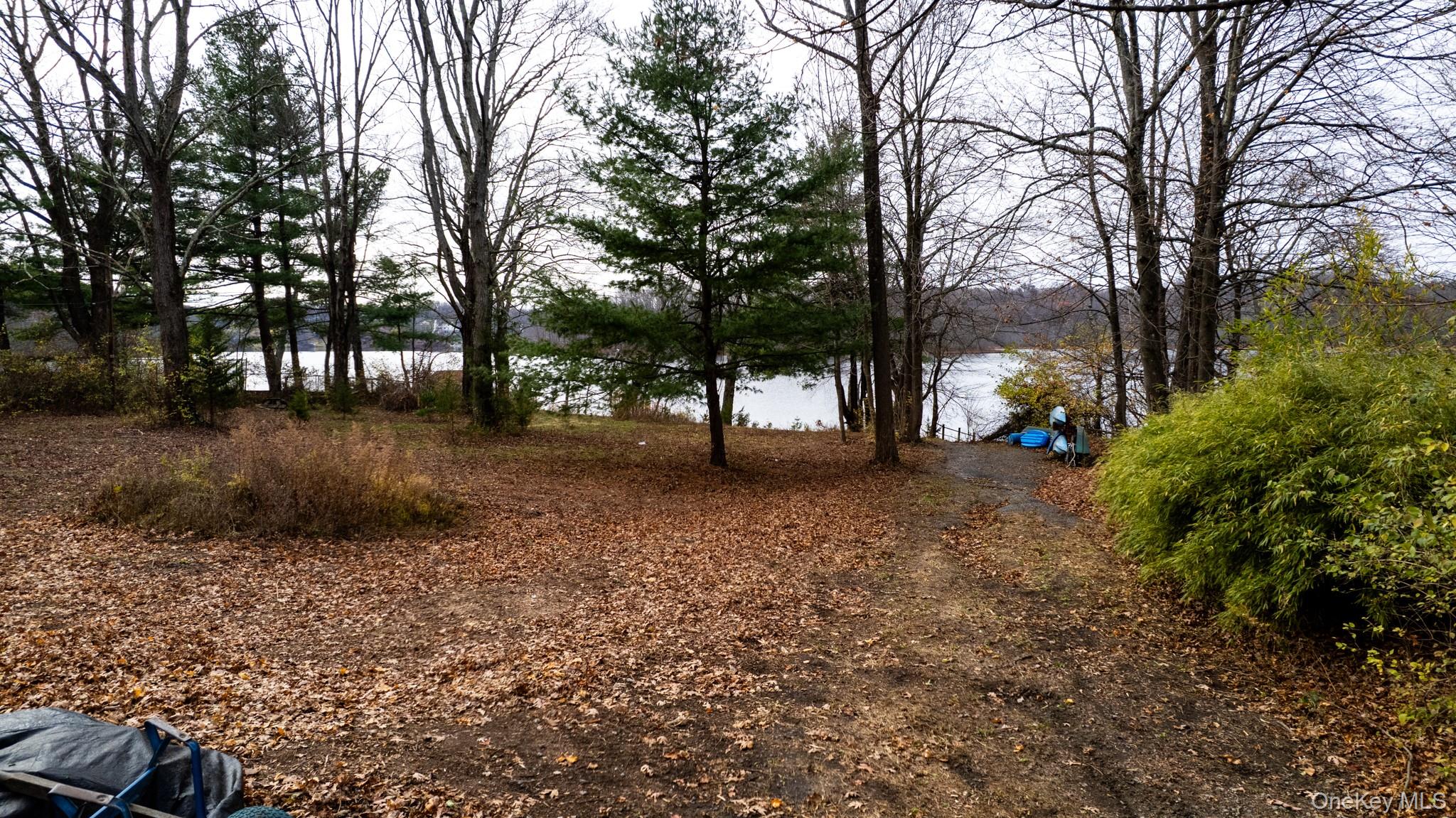 304 Round Lake Terrace, Monroe, NY 10950