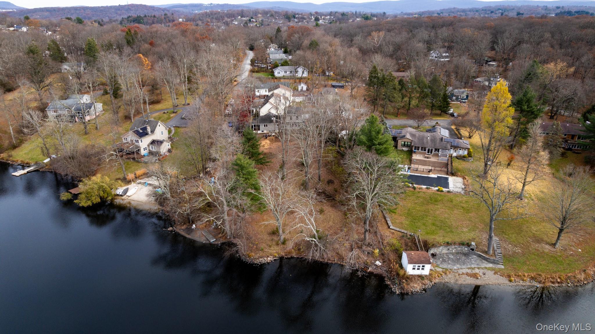 304 Round Lake Terrace, Monroe, NY 10950