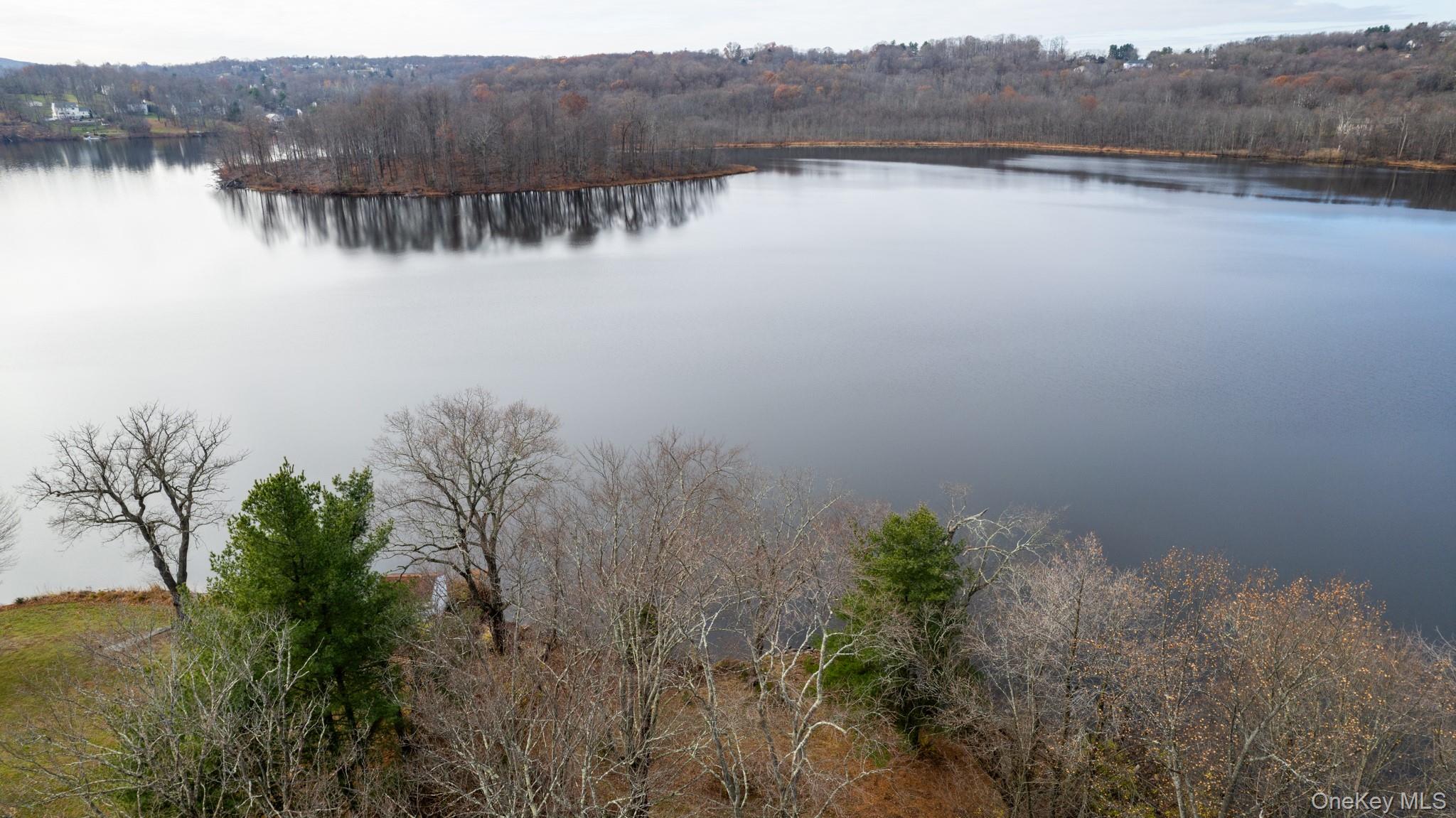 304 Round Lake Terrace, Monroe, NY 10950