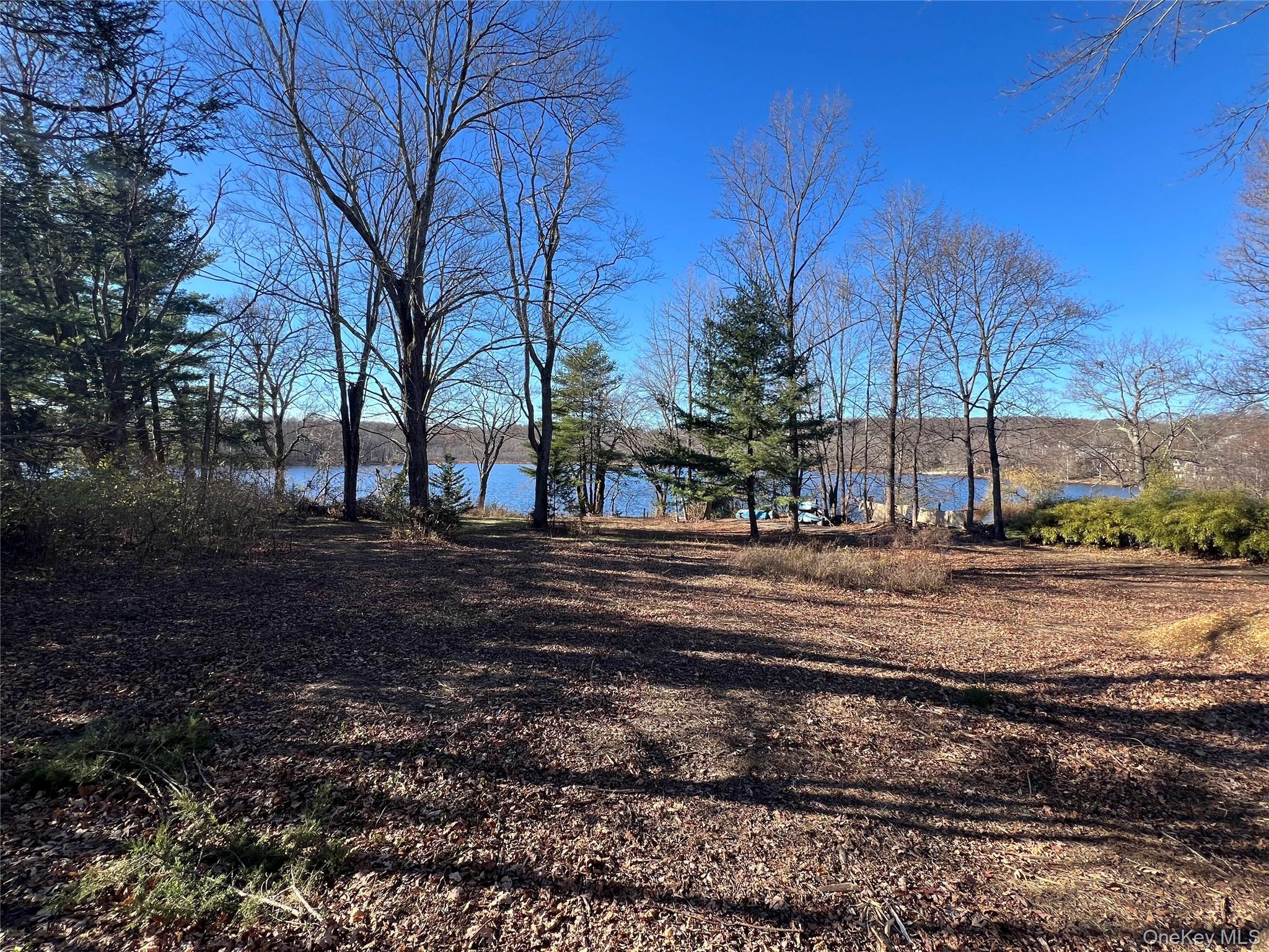 304 Round Lake Terrace, Monroe, NY 10950