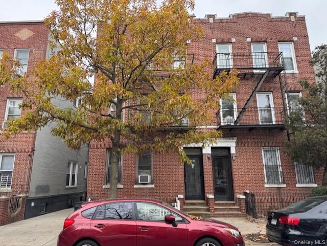 3080 37th Street, Astoria, NY 11103