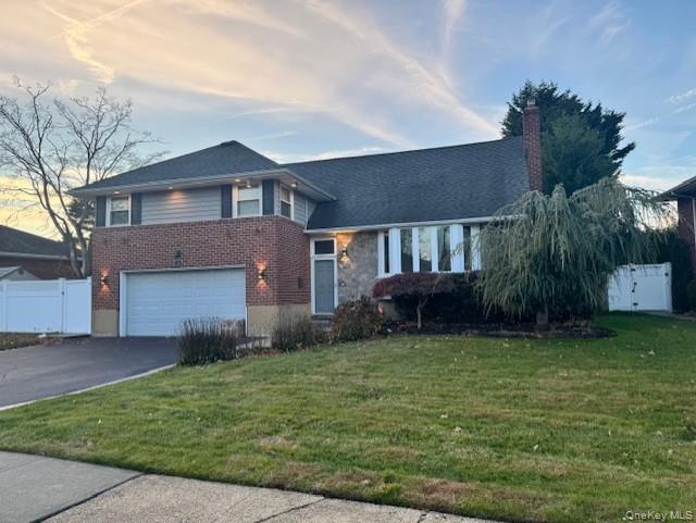 58 Pickwick Drive E, Syosset, NY 11791