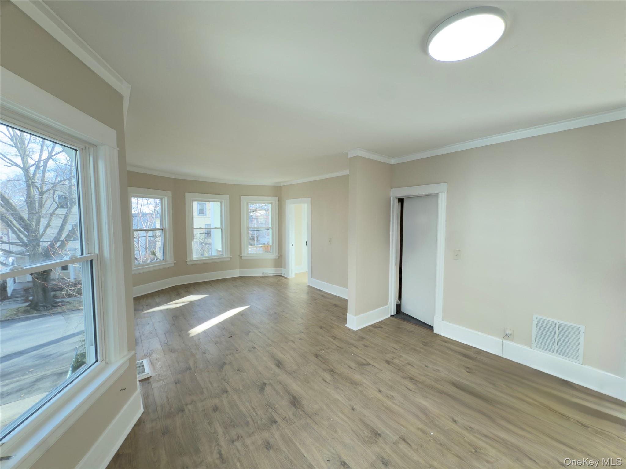 89 S Cherry Street, Poughkeepsie, NY 12601