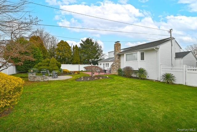 8 Brookstan Road, Nesconset, NY 11767