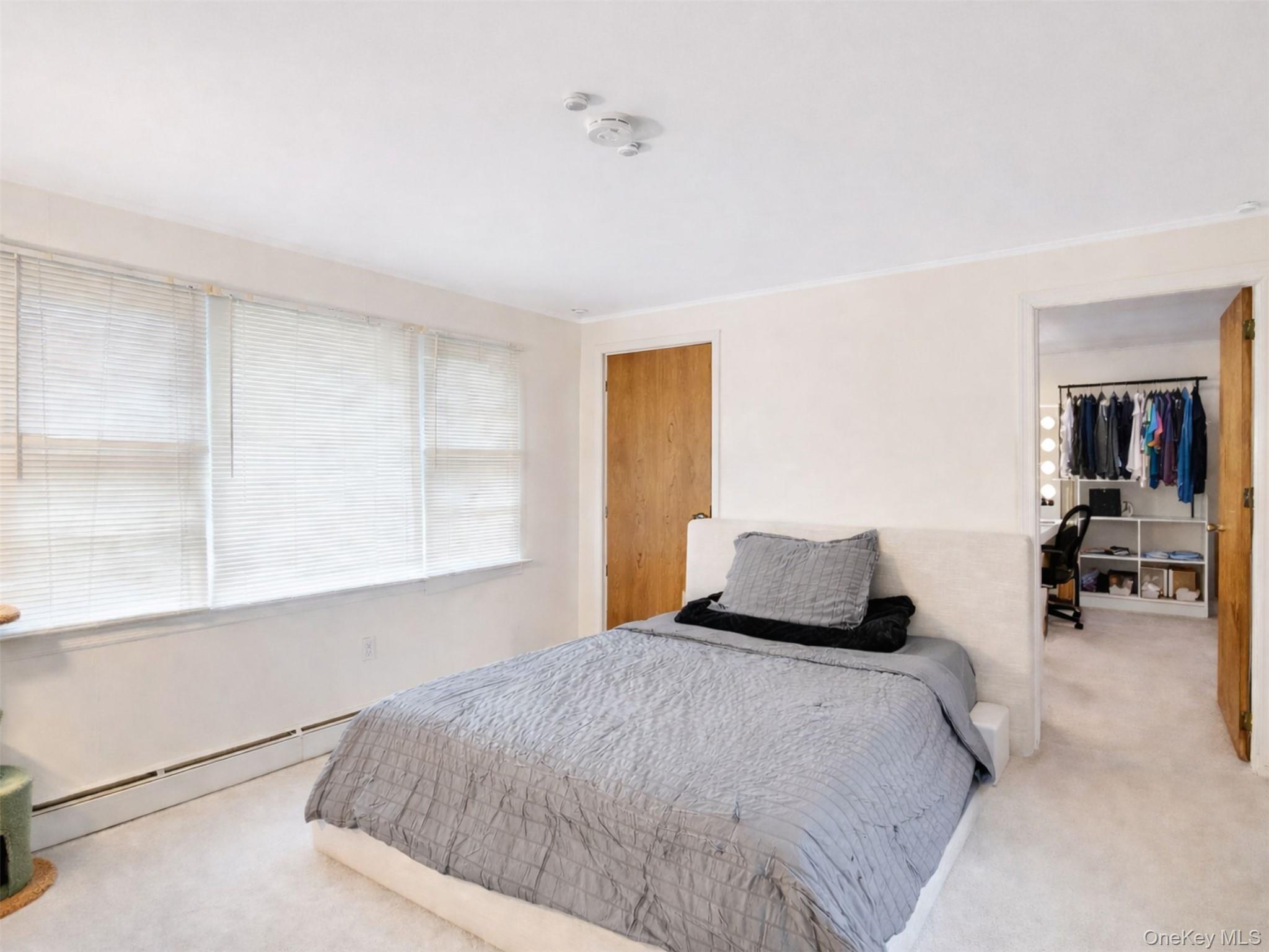 8 Evergreen Road, Rocky Point, NY 11778