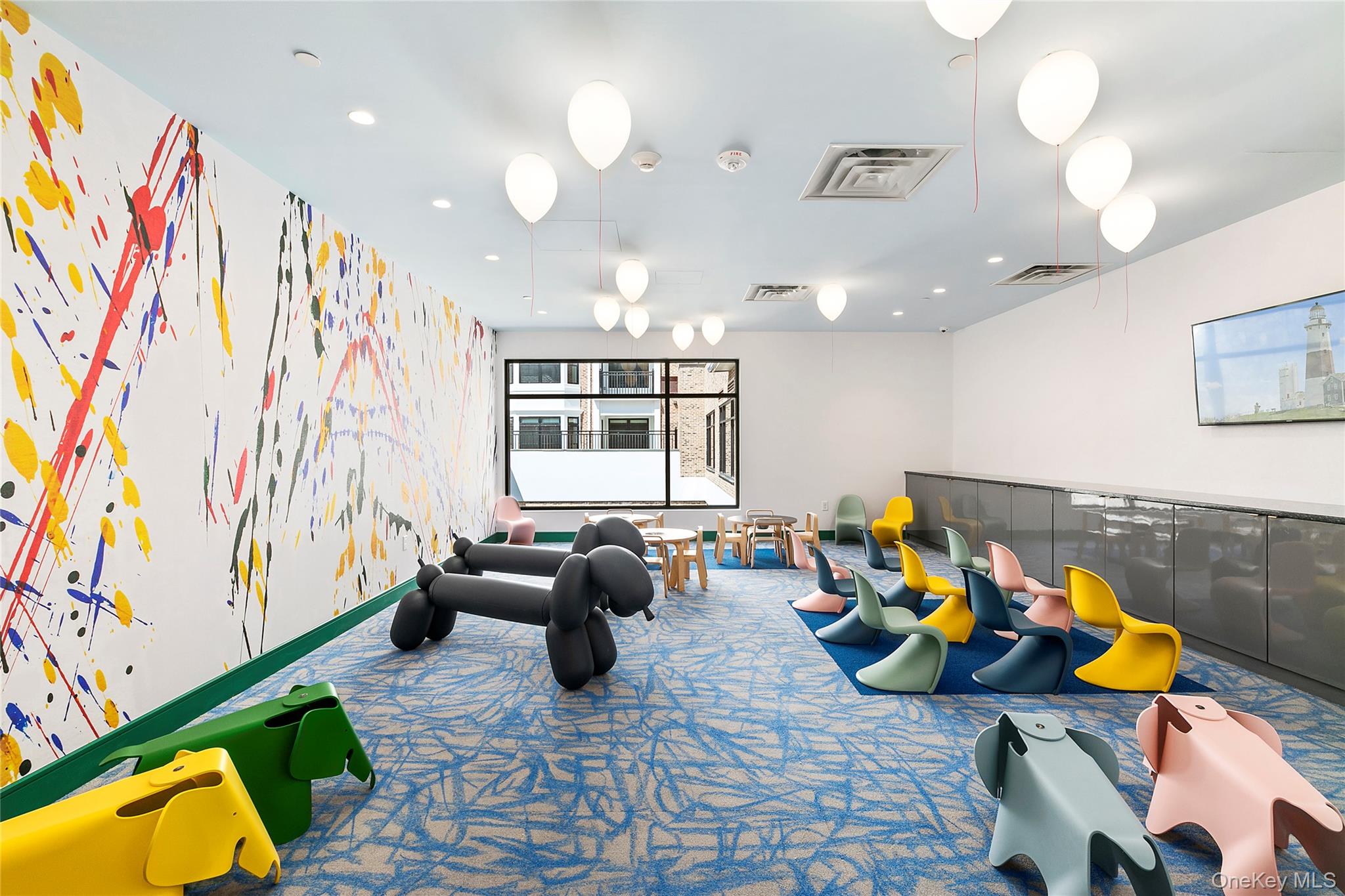 695 Merrick Avenue # 332, Westbury, NY 11590