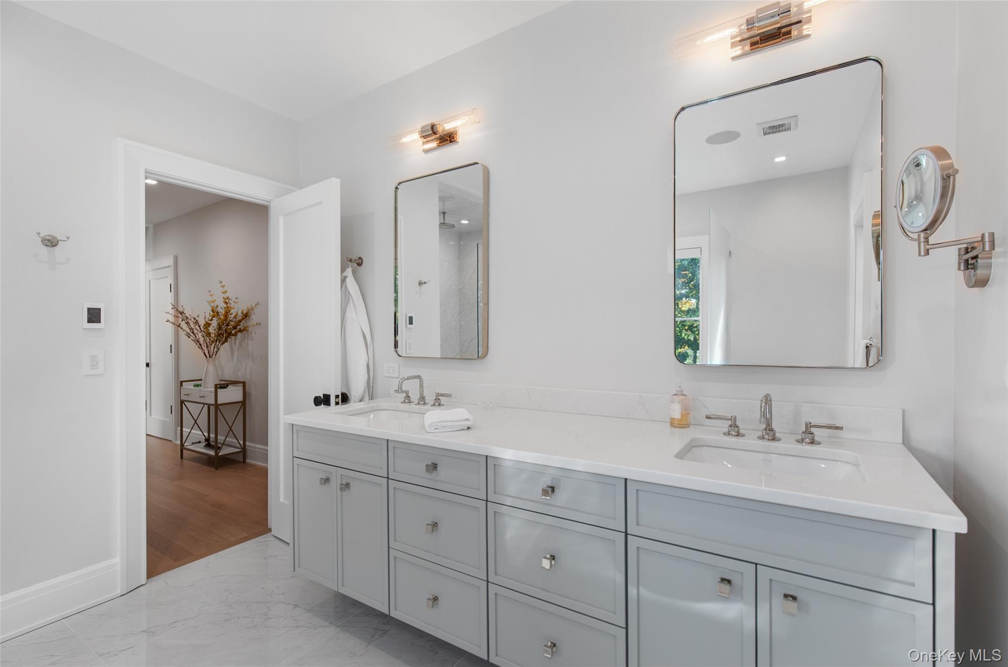 16 Myrtledale Road, Scarsdale, NY 10583