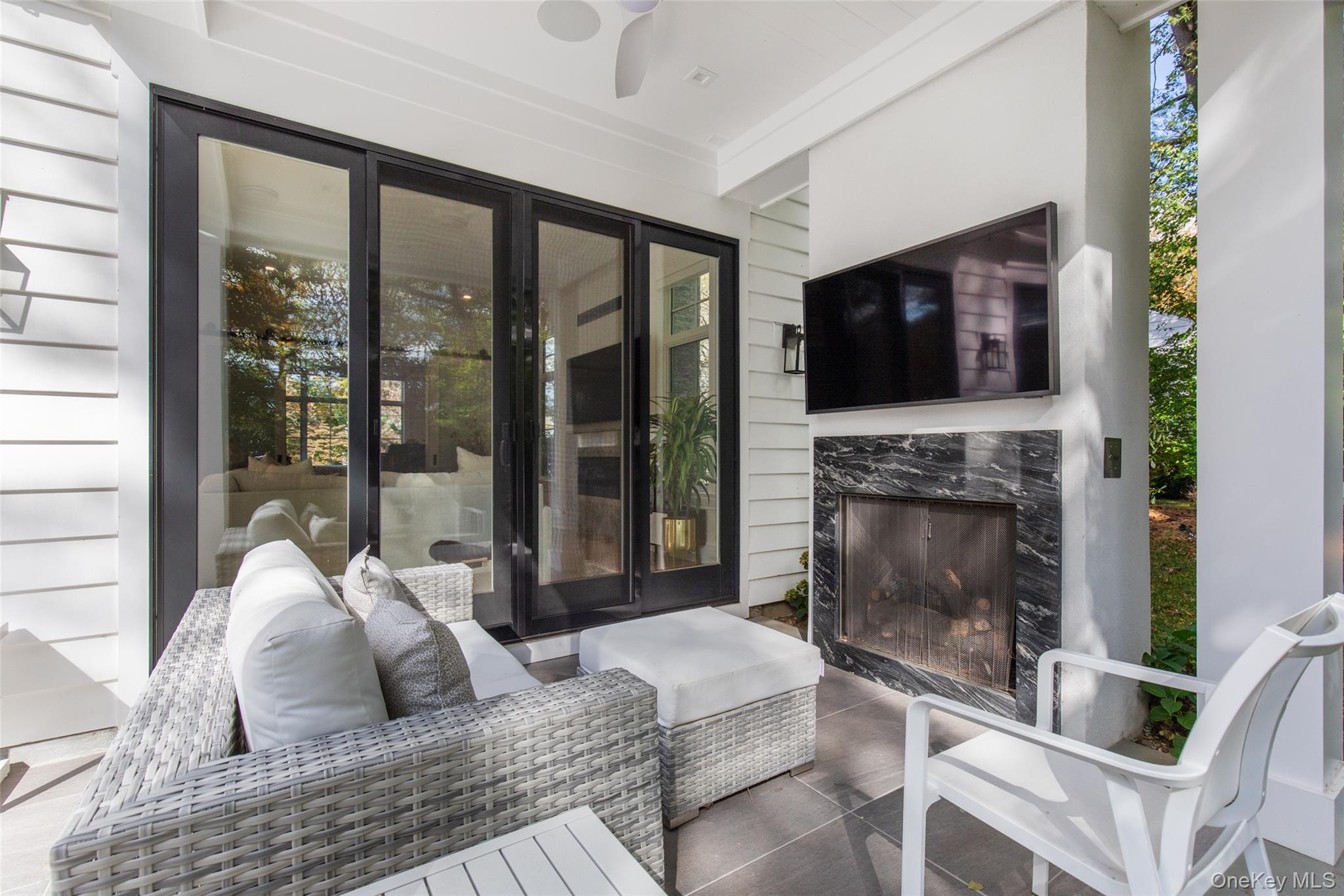 16 Myrtledale Road, Scarsdale, NY 10583