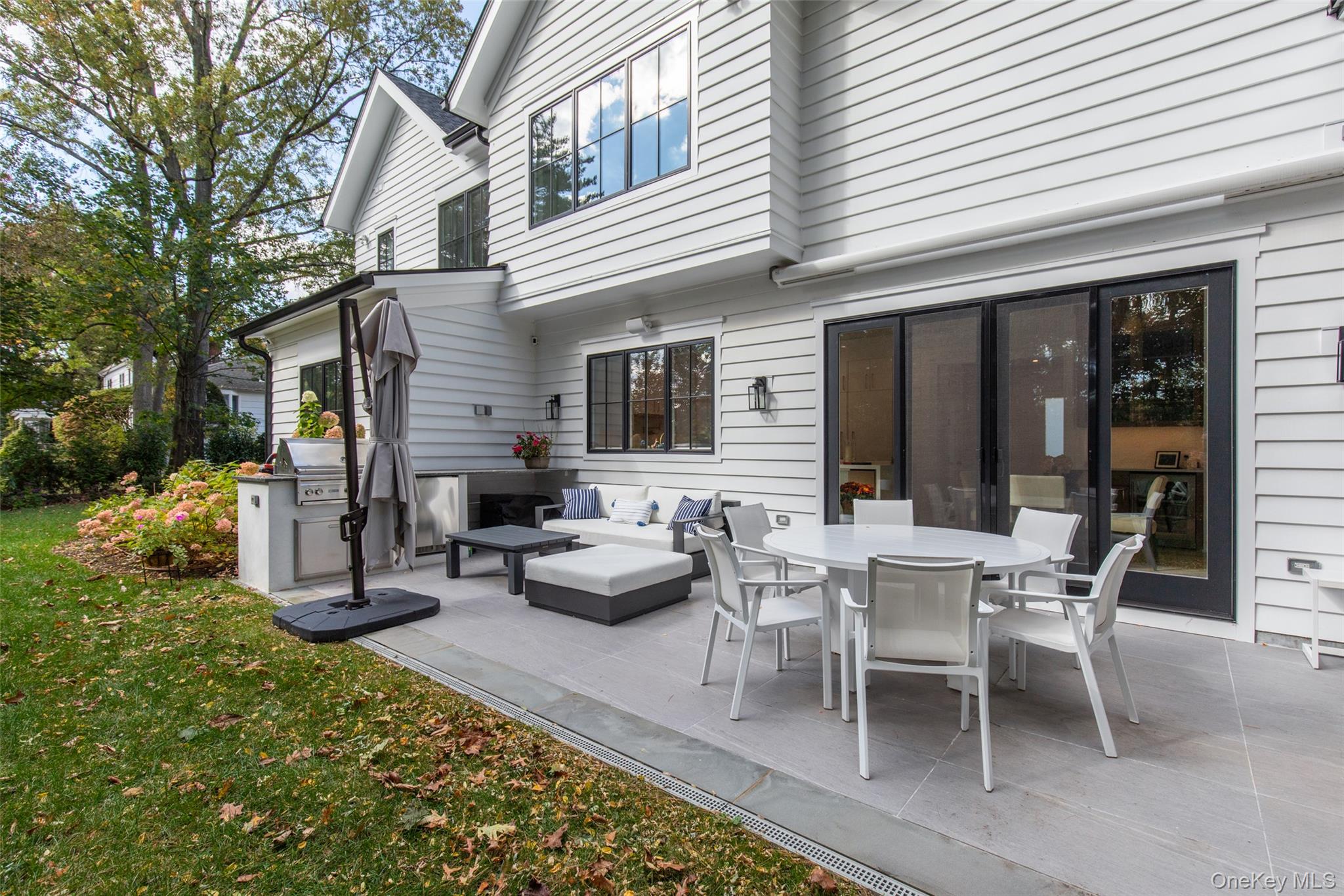 16 Myrtledale Road, Scarsdale, NY 10583