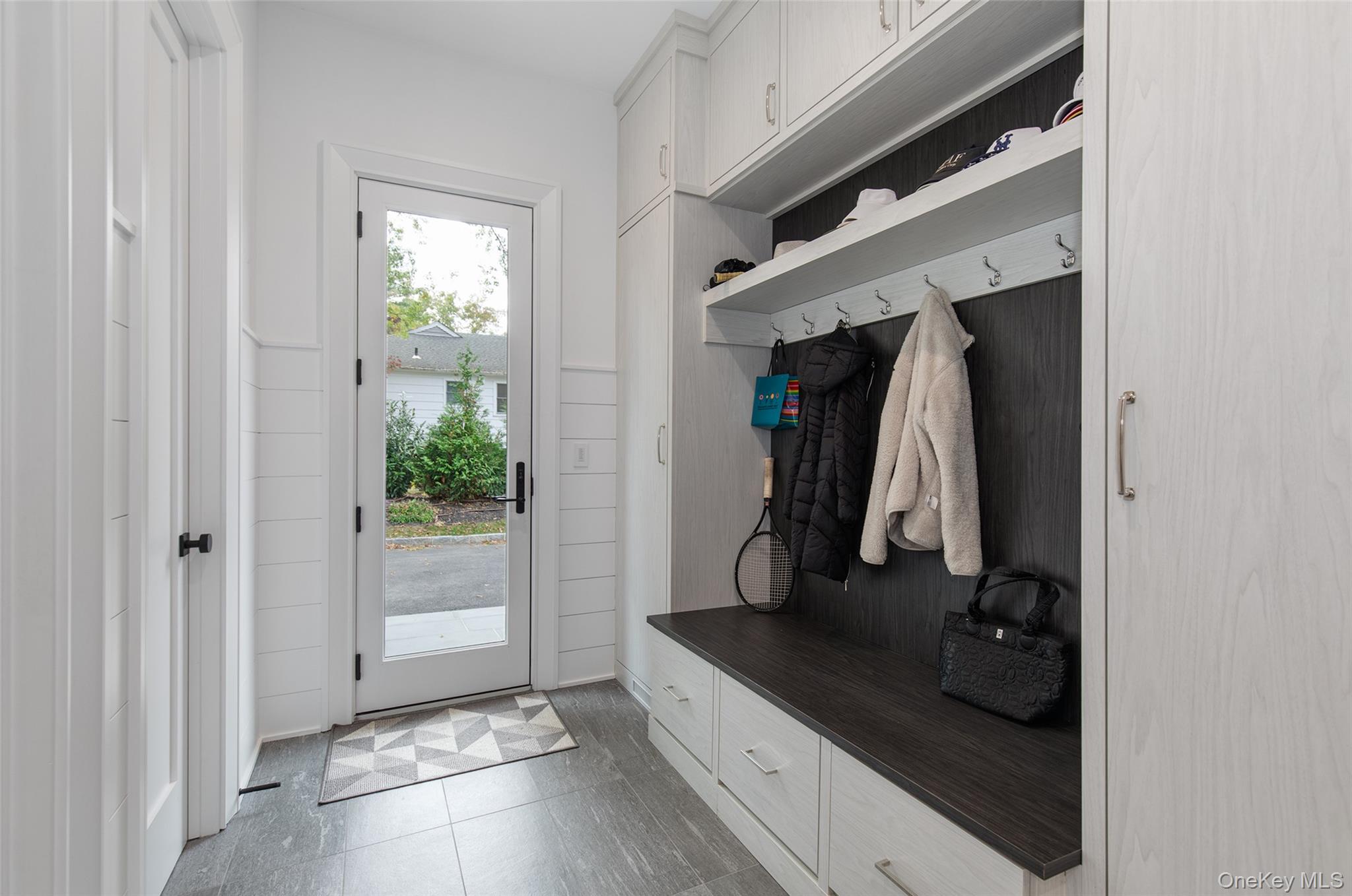 16 Myrtledale Road, Scarsdale, NY 10583