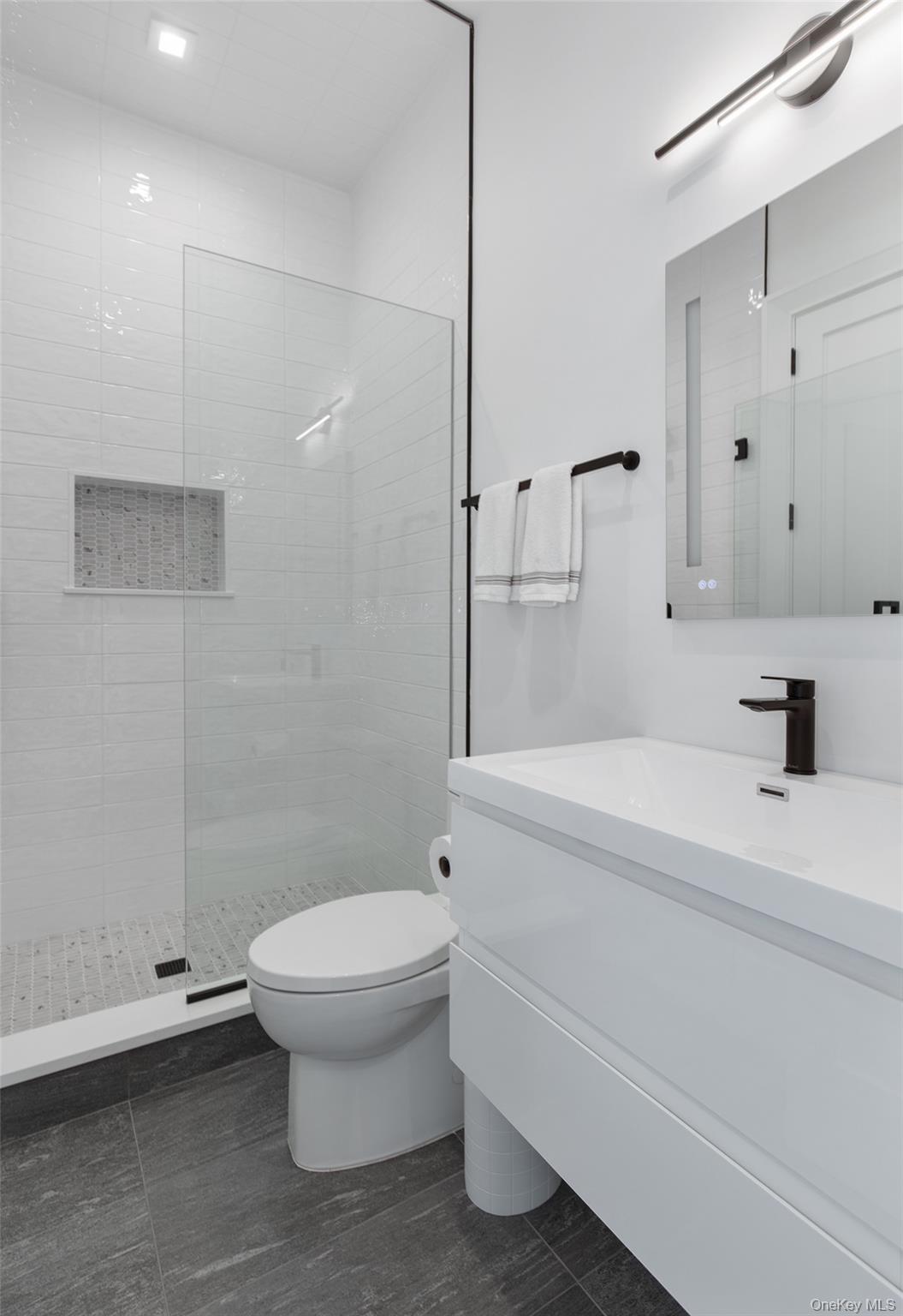 16 Myrtledale Road, Scarsdale, NY 10583