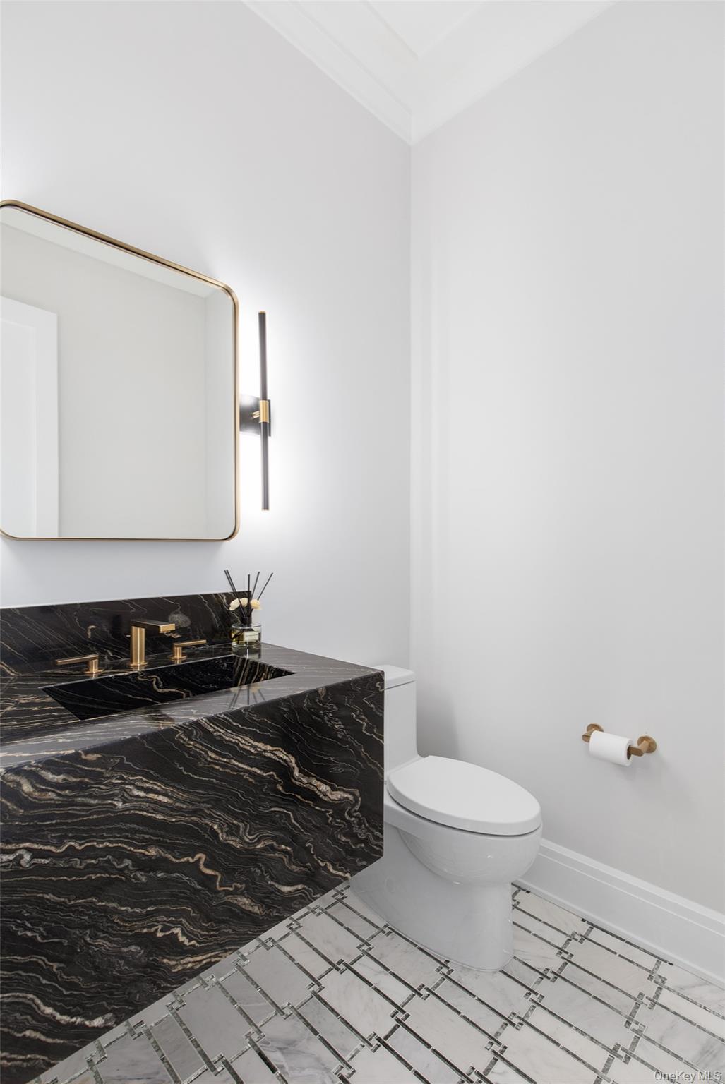 16 Myrtledale Road, Scarsdale, NY 10583