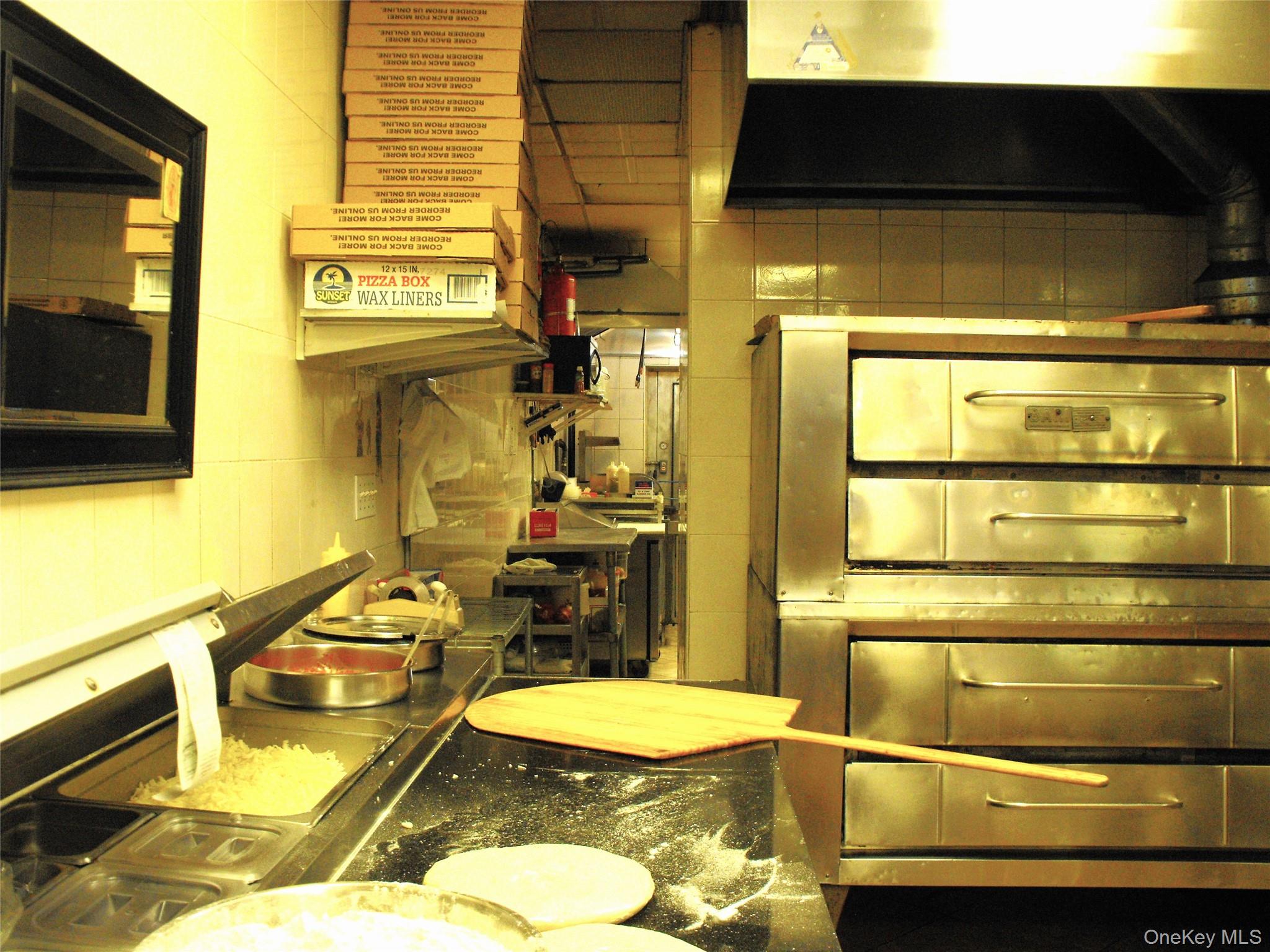 81-13 Northern Boulevard, Jackson Heights, NY 11372