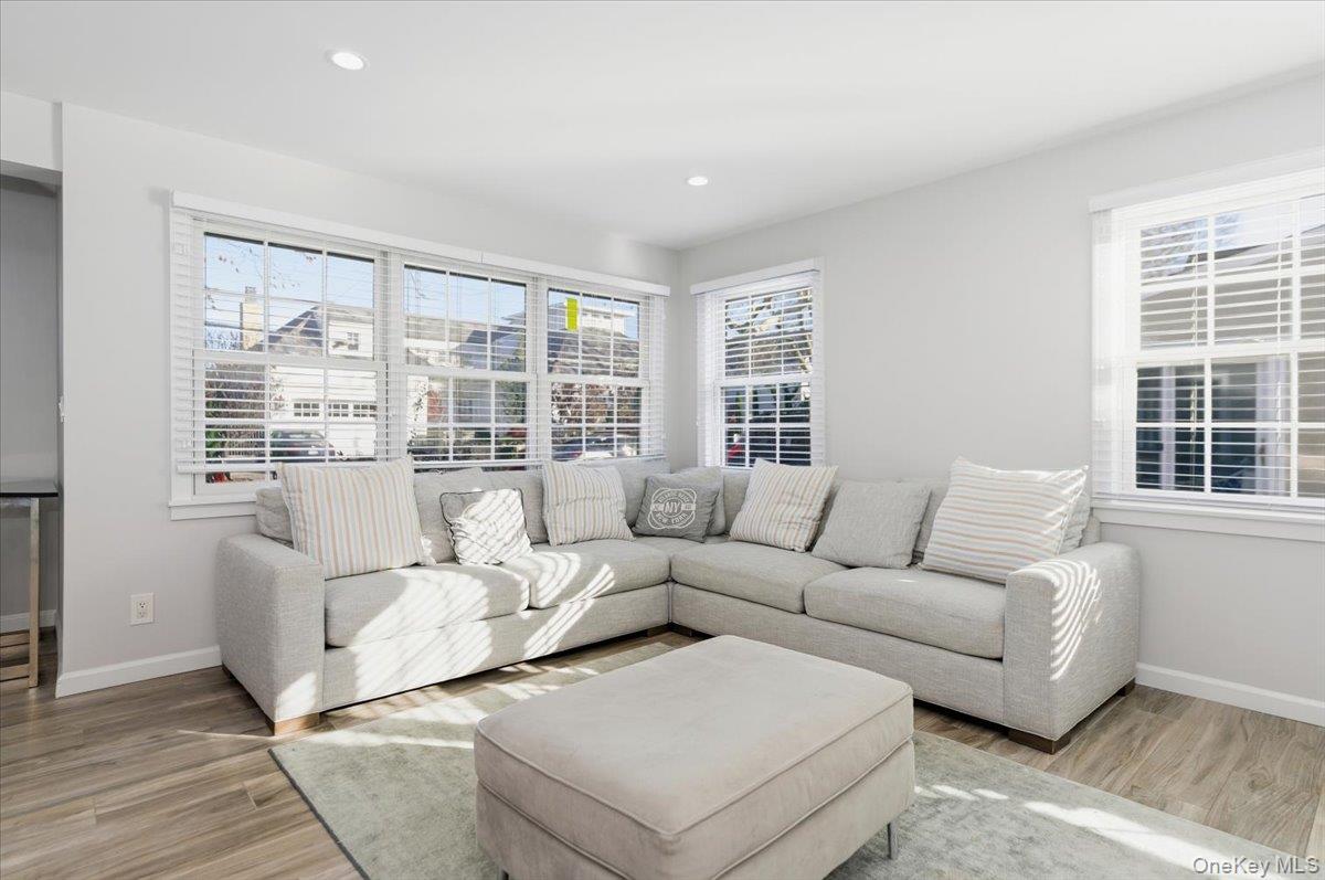 1697 Bay Boulevard, Atlantic Beach, NY 11509