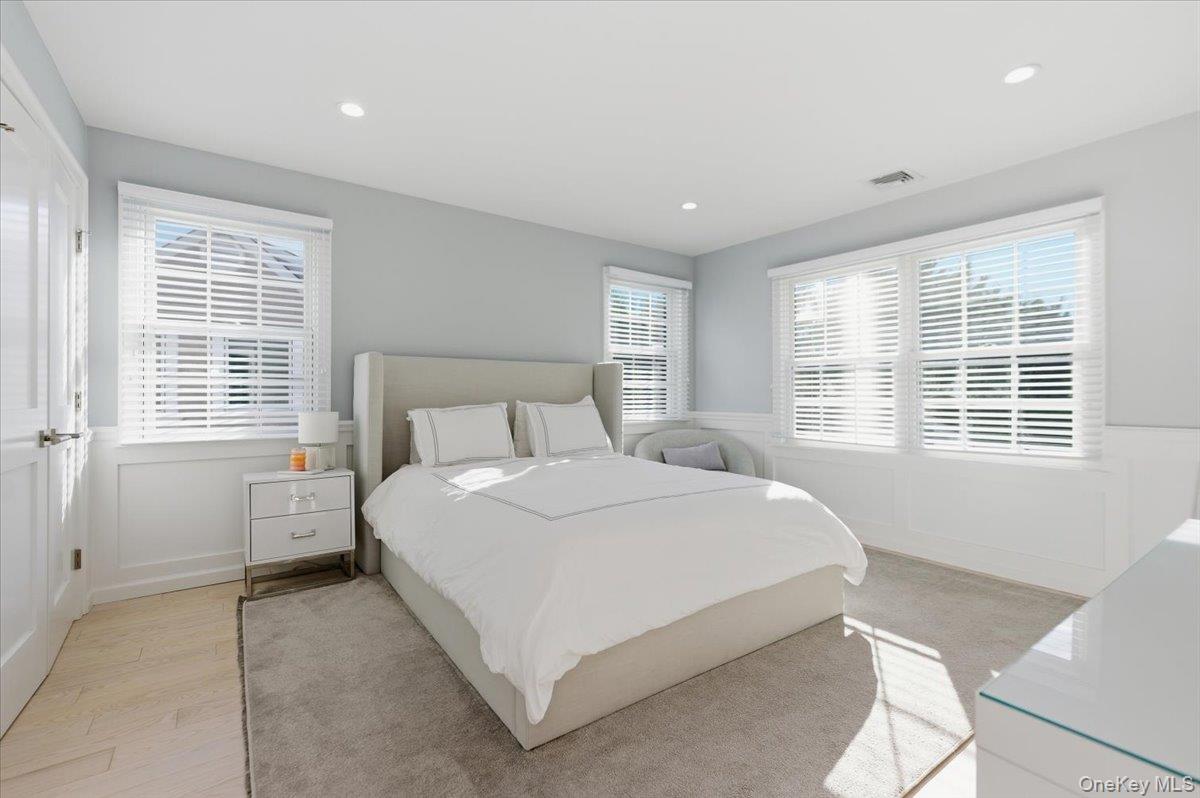 1697 Bay Boulevard, Atlantic Beach, NY 11509