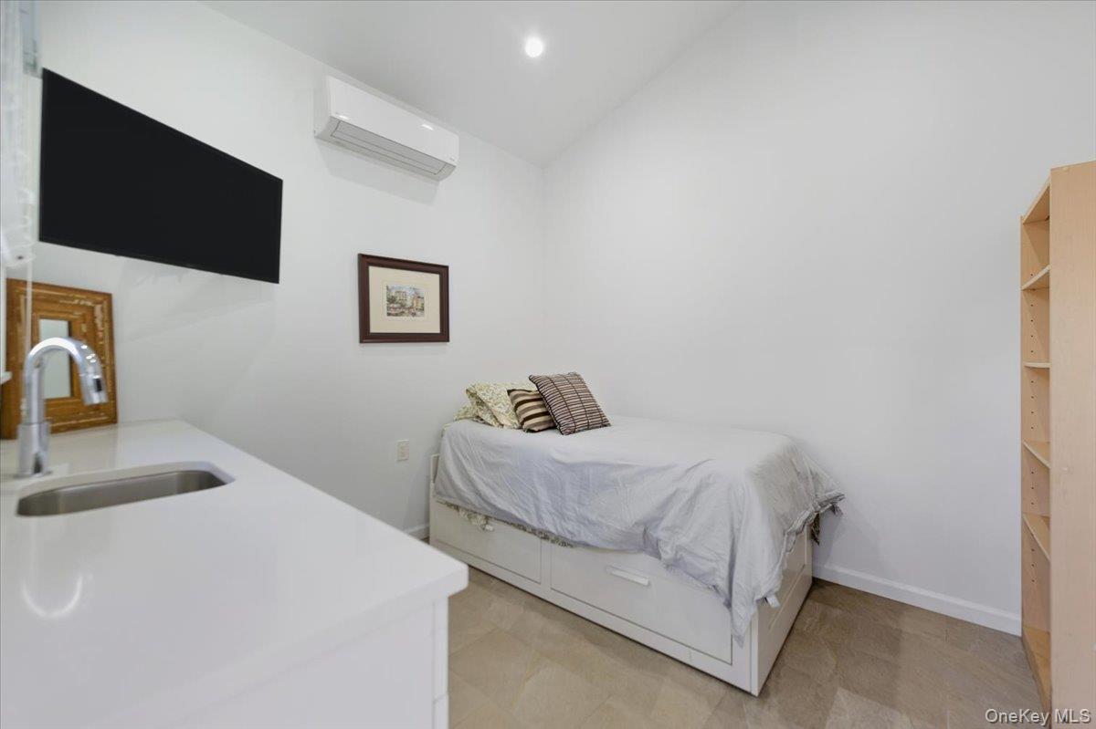 1697 Bay Boulevard, Atlantic Beach, NY 11509