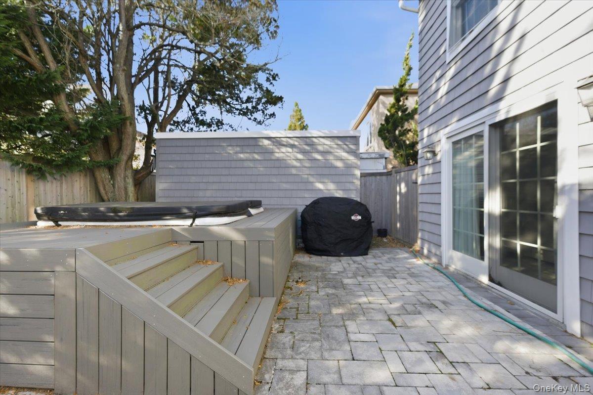 1697 Bay Boulevard, Atlantic Beach, NY 11509