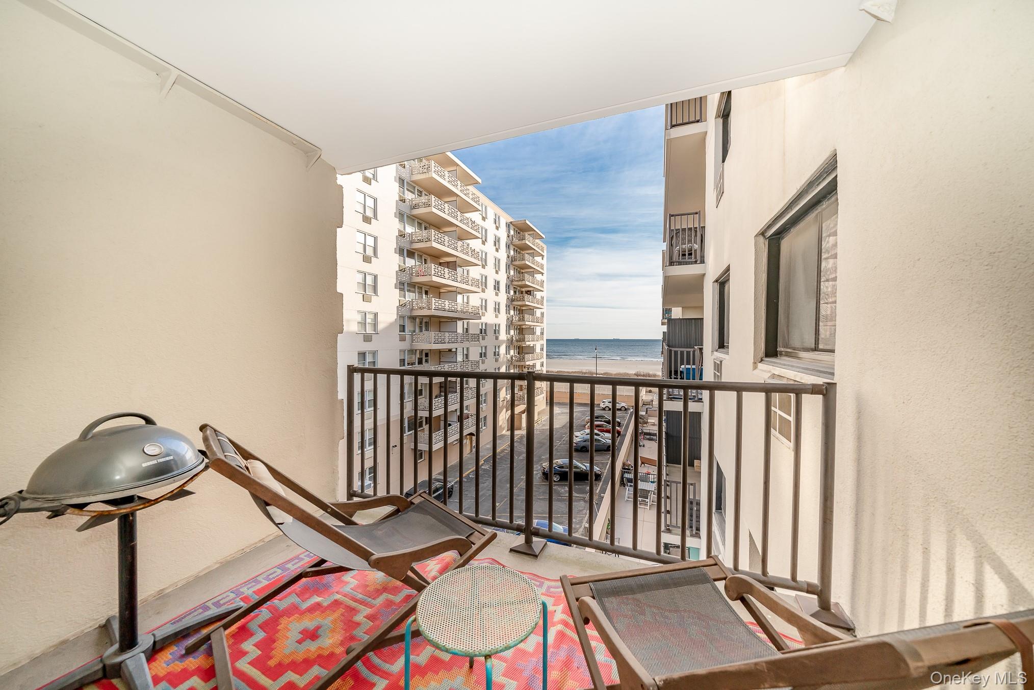 420 Shore Road # 4C, Long Beach, NY 11561