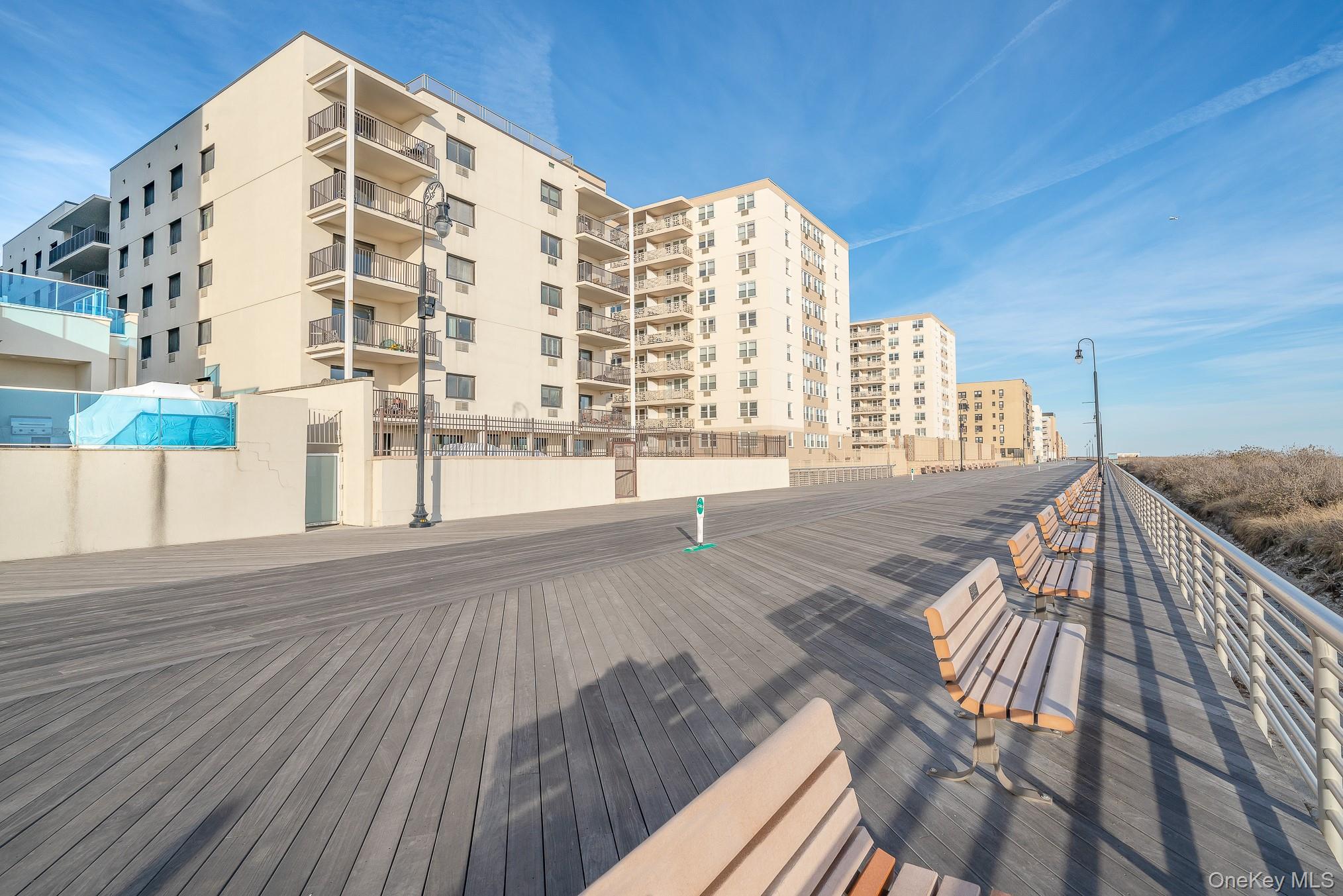420 Shore Road # 4C, Long Beach, NY 11561