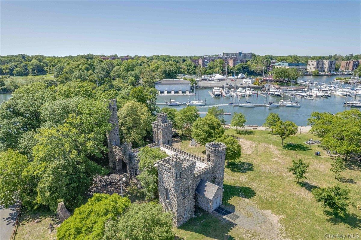 126 Church Street # 3M, New Rochelle, NY 10805