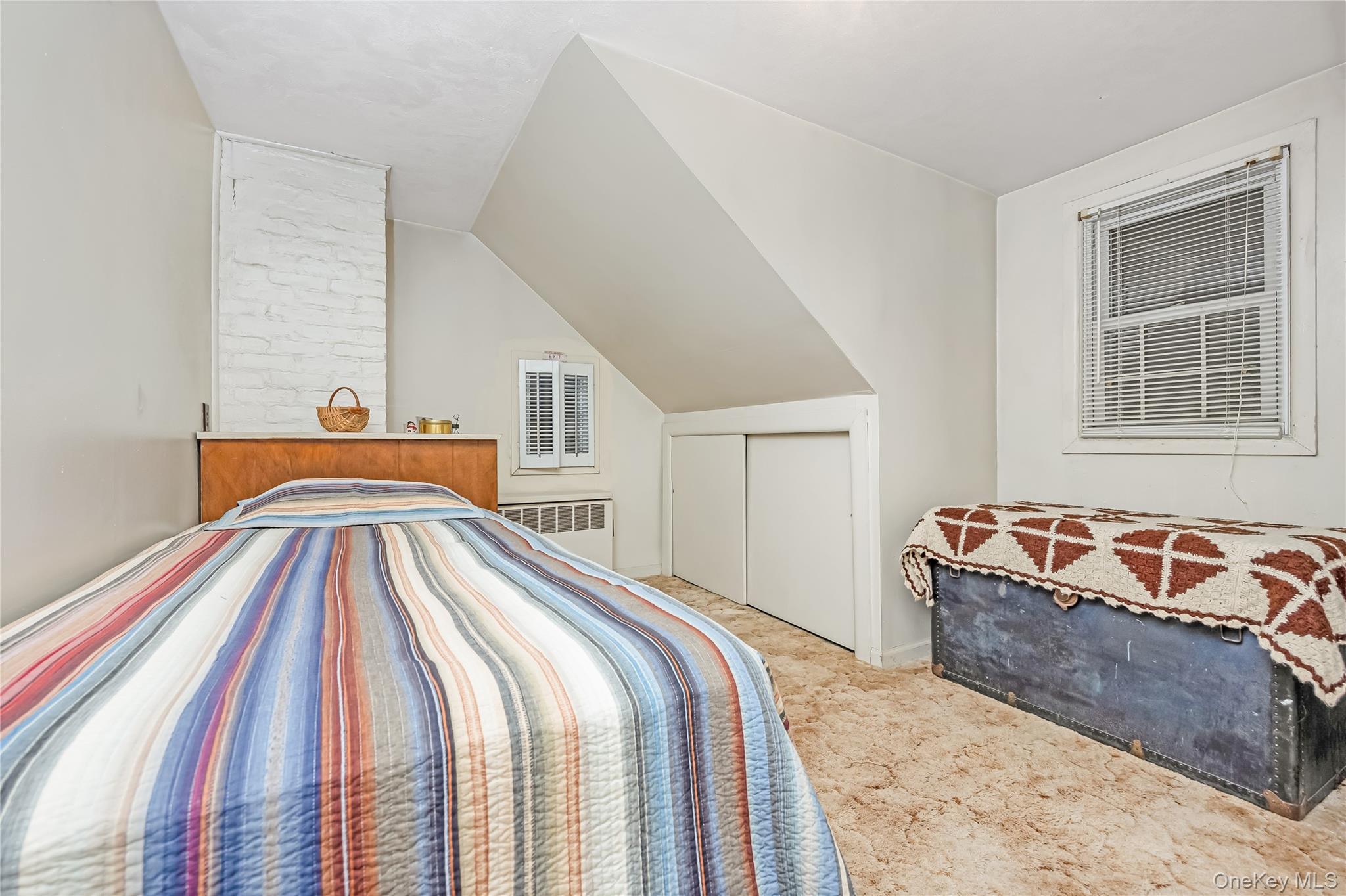 4 Florida Avenue, Copiague, NY 11726