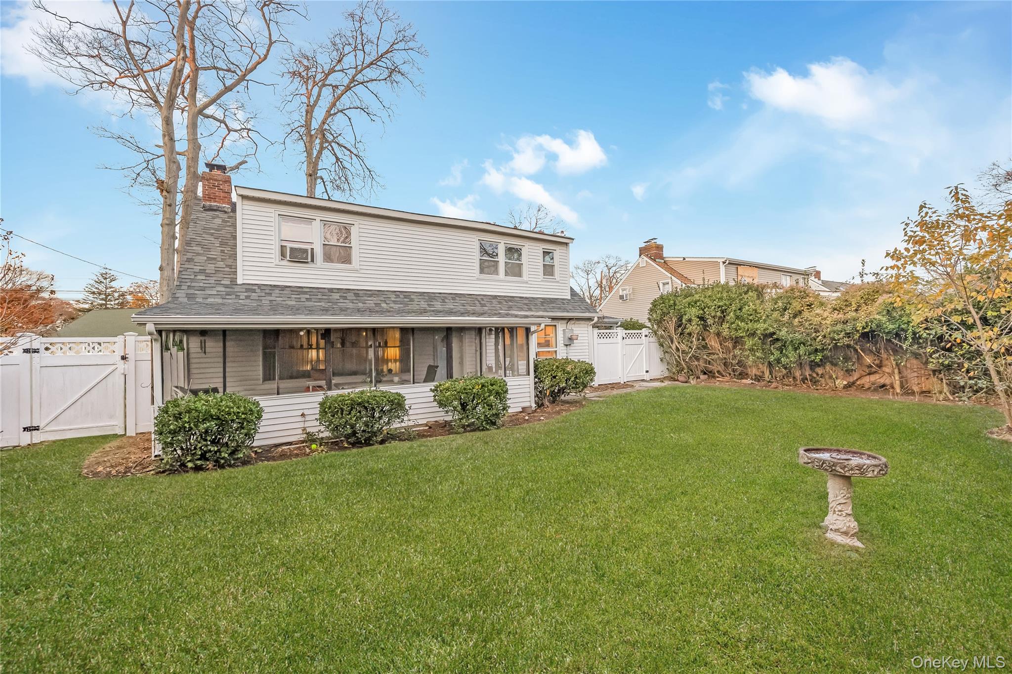 4 Florida Avenue, Copiague, NY 11726