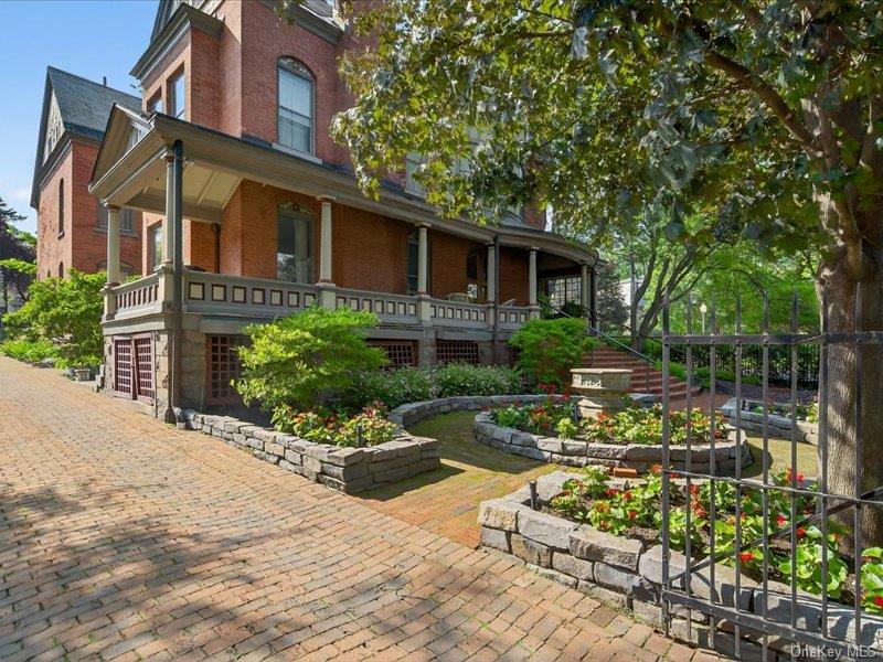 605 North Broadway, Call Listing Agent, NY 12866