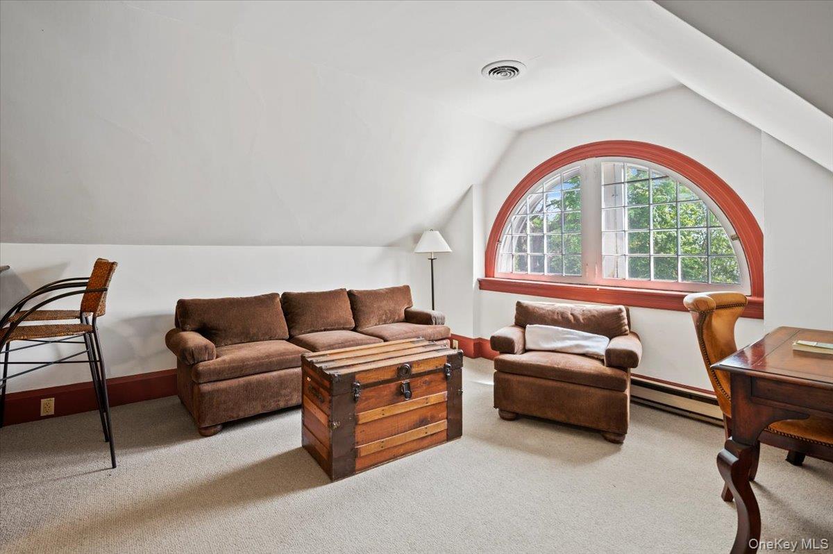 605 North Broadway, Call Listing Agent, NY 12866