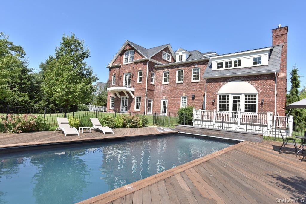 5020 Grosvenor Avenue, Bronx, NY 10471