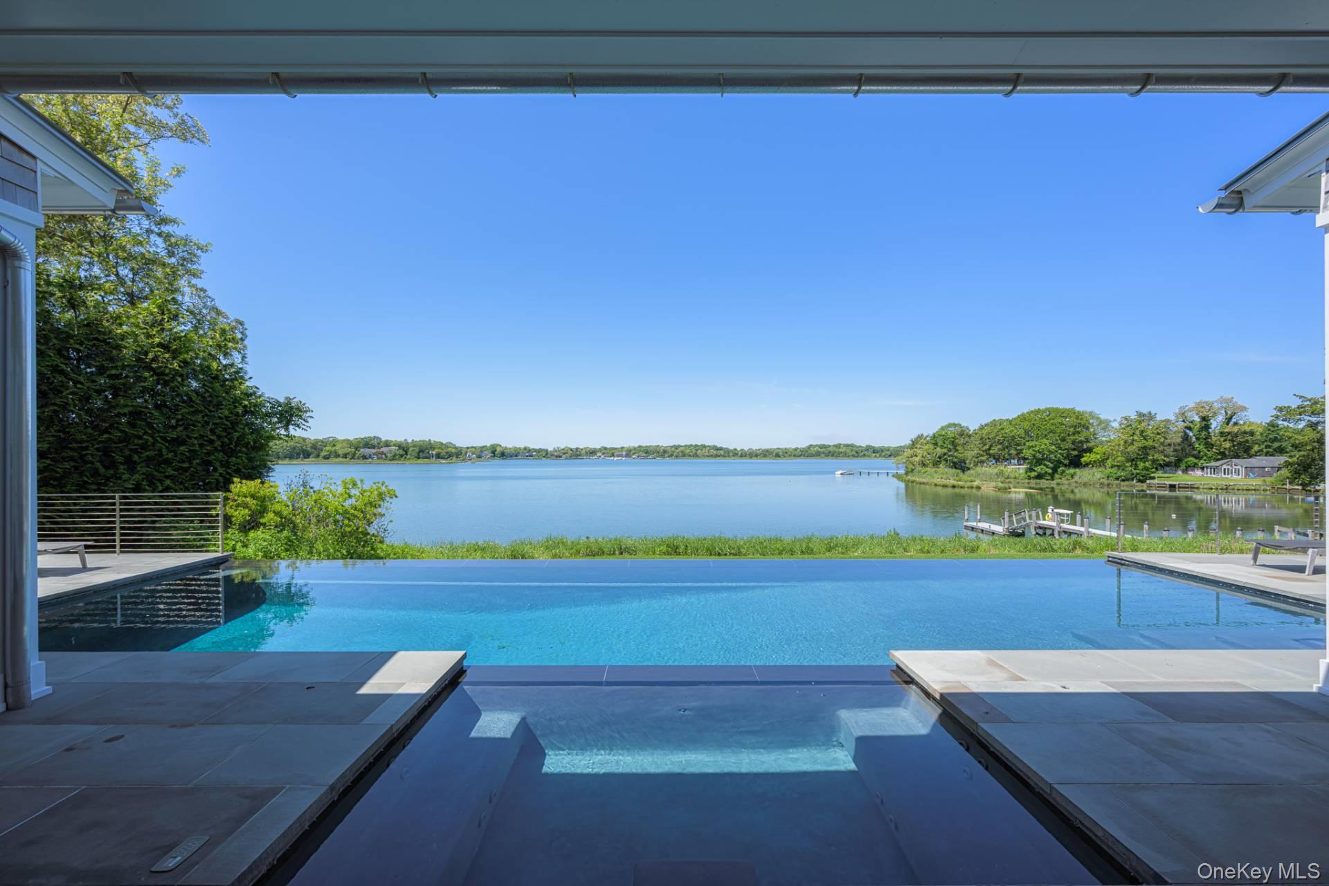 539 Noyack Road, Southampton, NY 11968