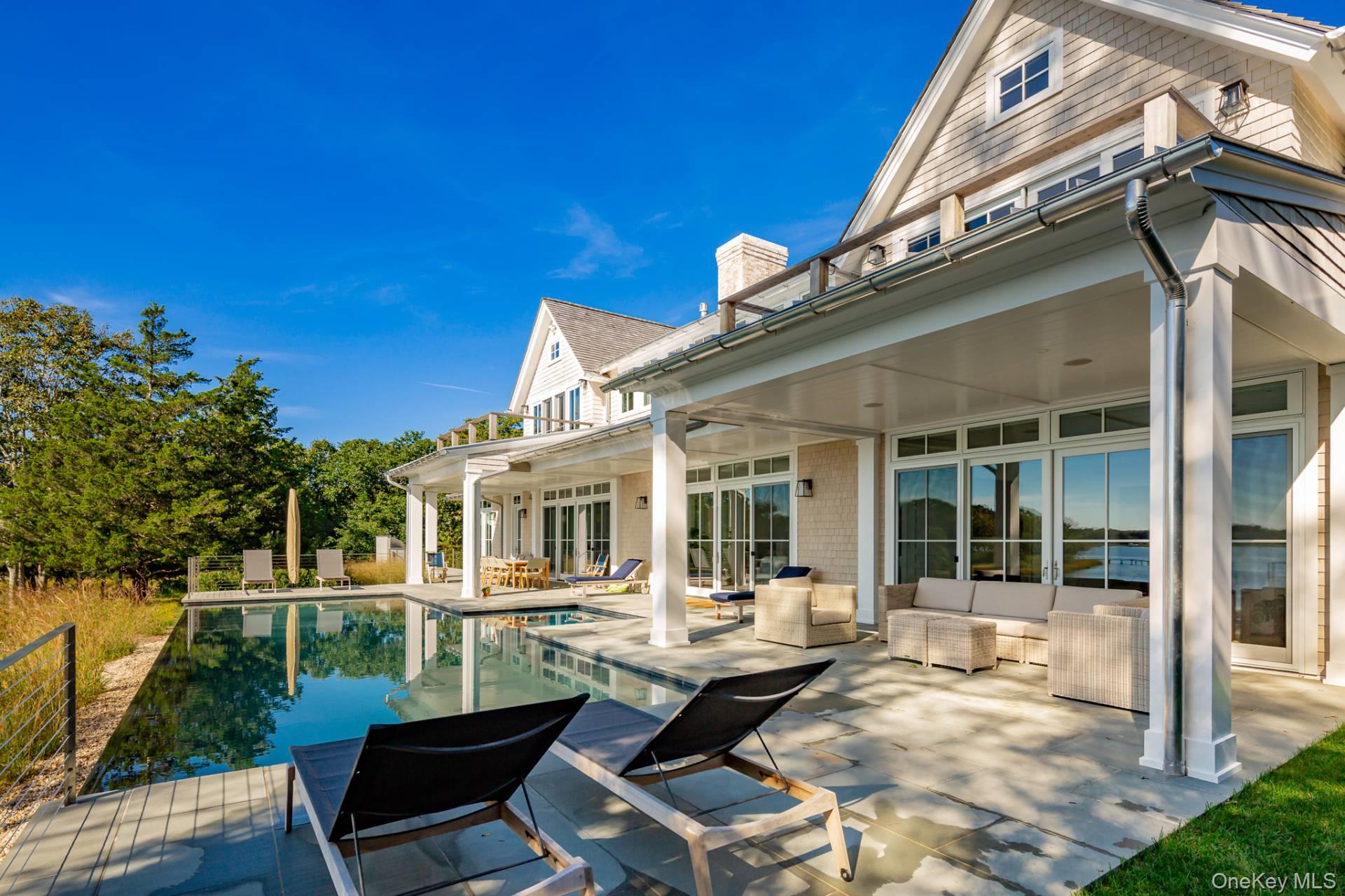 539 Noyack Road, Southampton, NY 11968