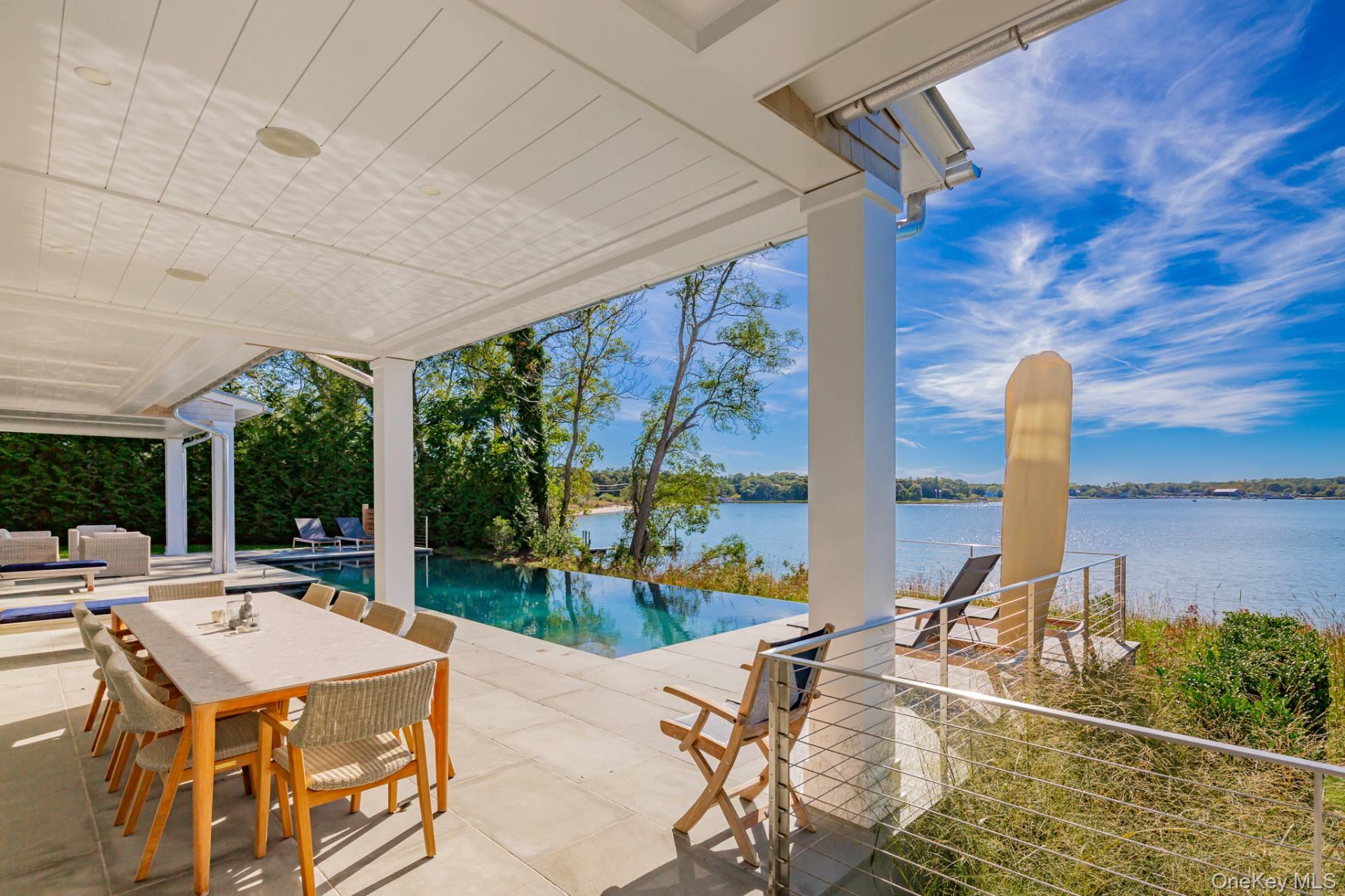 539 Noyack Road, Southampton, NY 11968