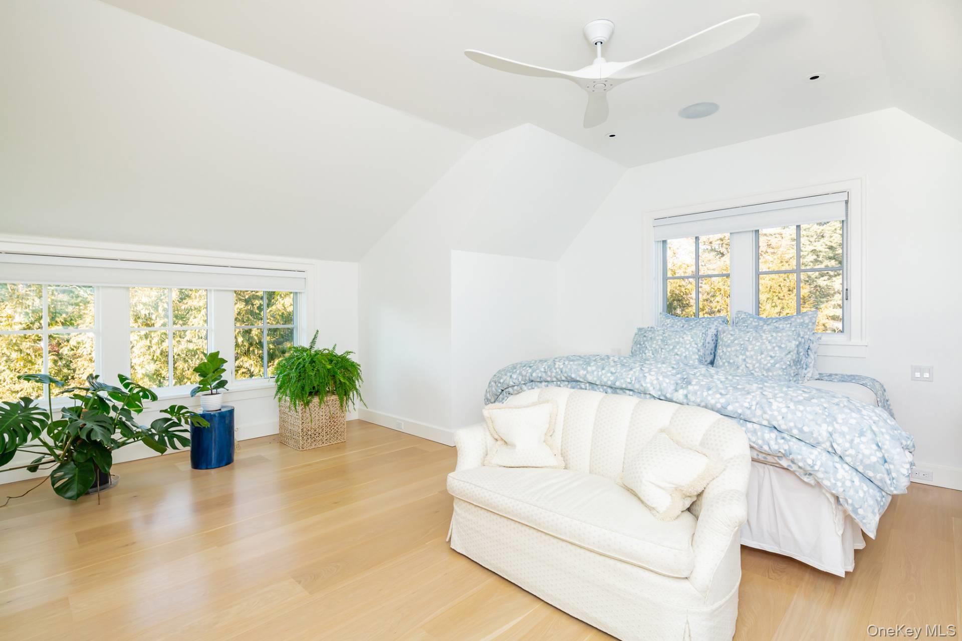 539 Noyack Road, Southampton, NY 11968