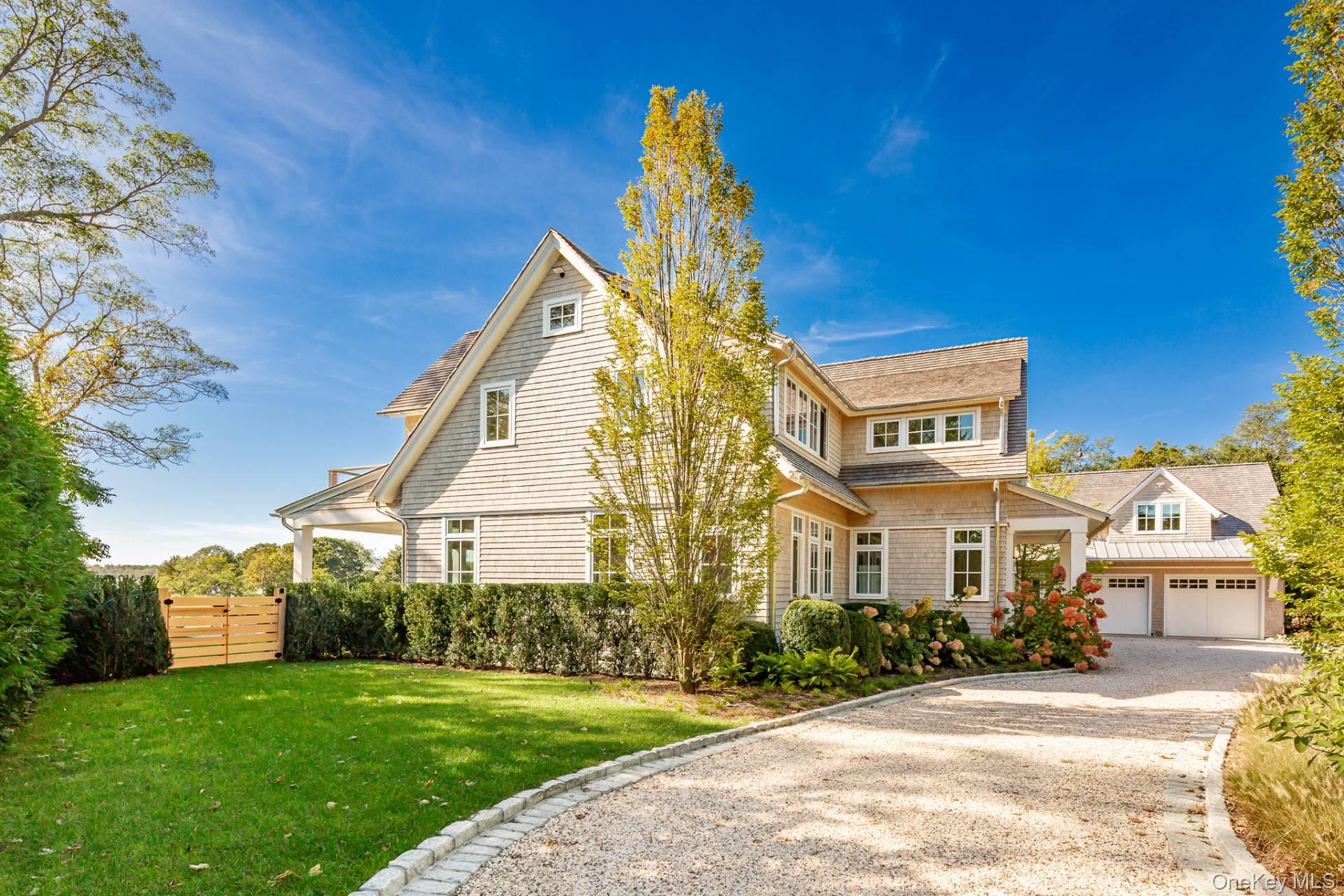 539 Noyack Road, Southampton, NY 11968