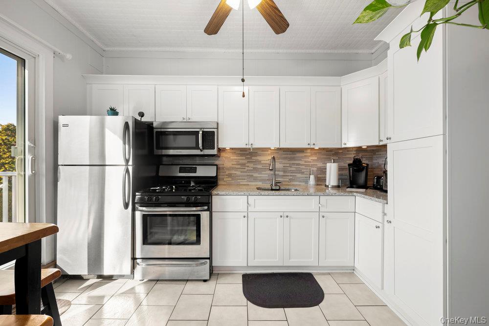 77-20 79th Street, Glendale, NY 11385