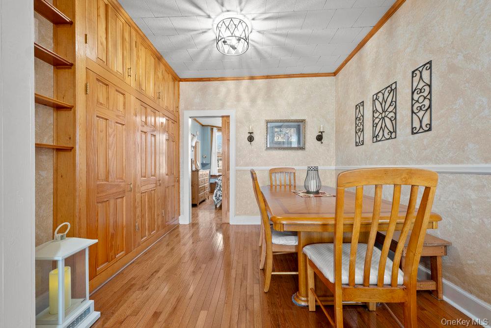 77-20 79th Street, Glendale, NY 11385