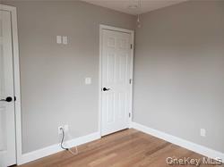 71 Park Avenue # A, Babylon, NY 11702